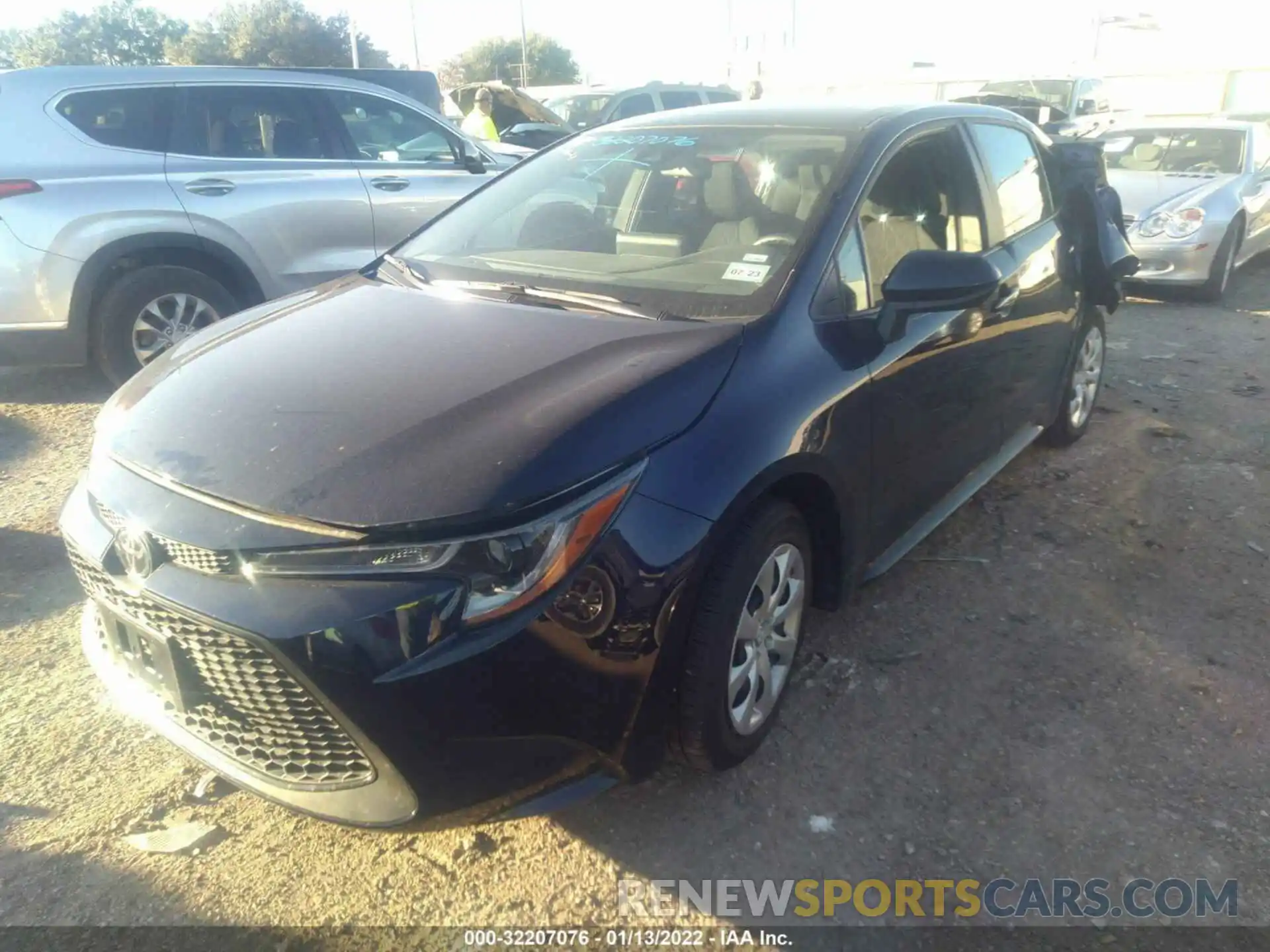 2 Photograph of a damaged car 5YFEPMAE4NP278982 TOYOTA COROLLA 2022