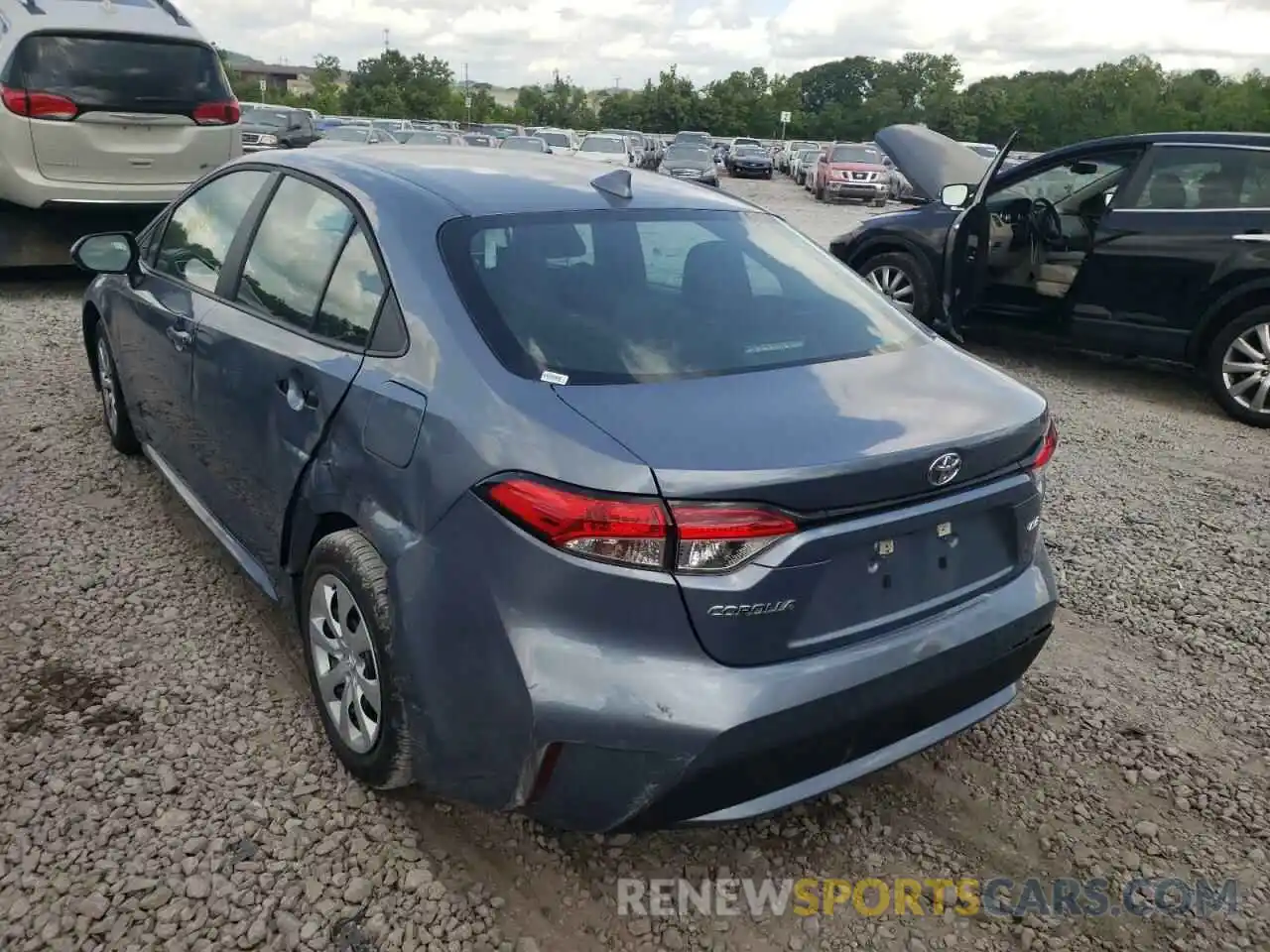 3 Photograph of a damaged car 5YFEPMAE4NP280960 TOYOTA COROLLA 2022