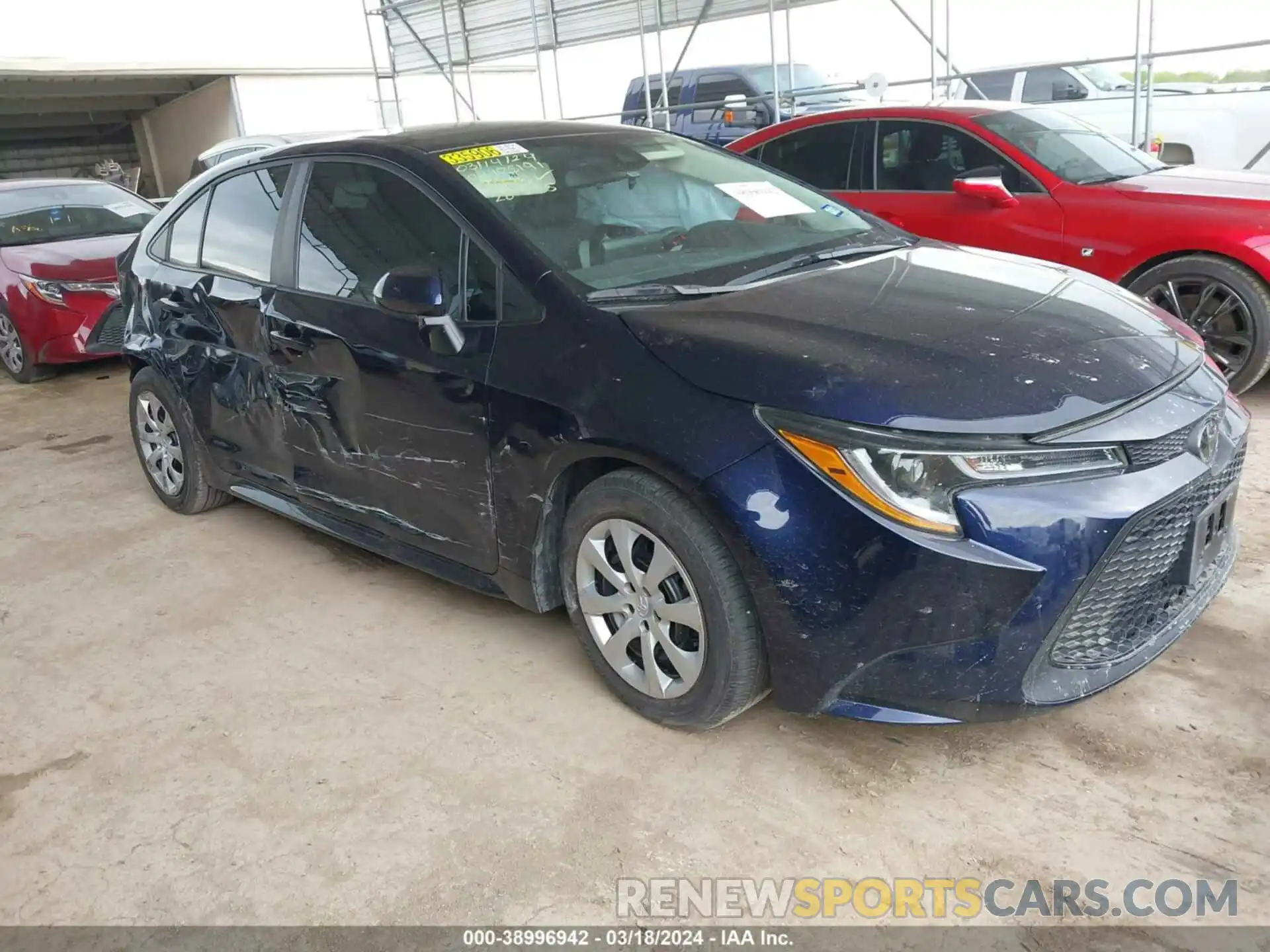 1 Photograph of a damaged car 5YFEPMAE4NP281395 TOYOTA COROLLA 2022