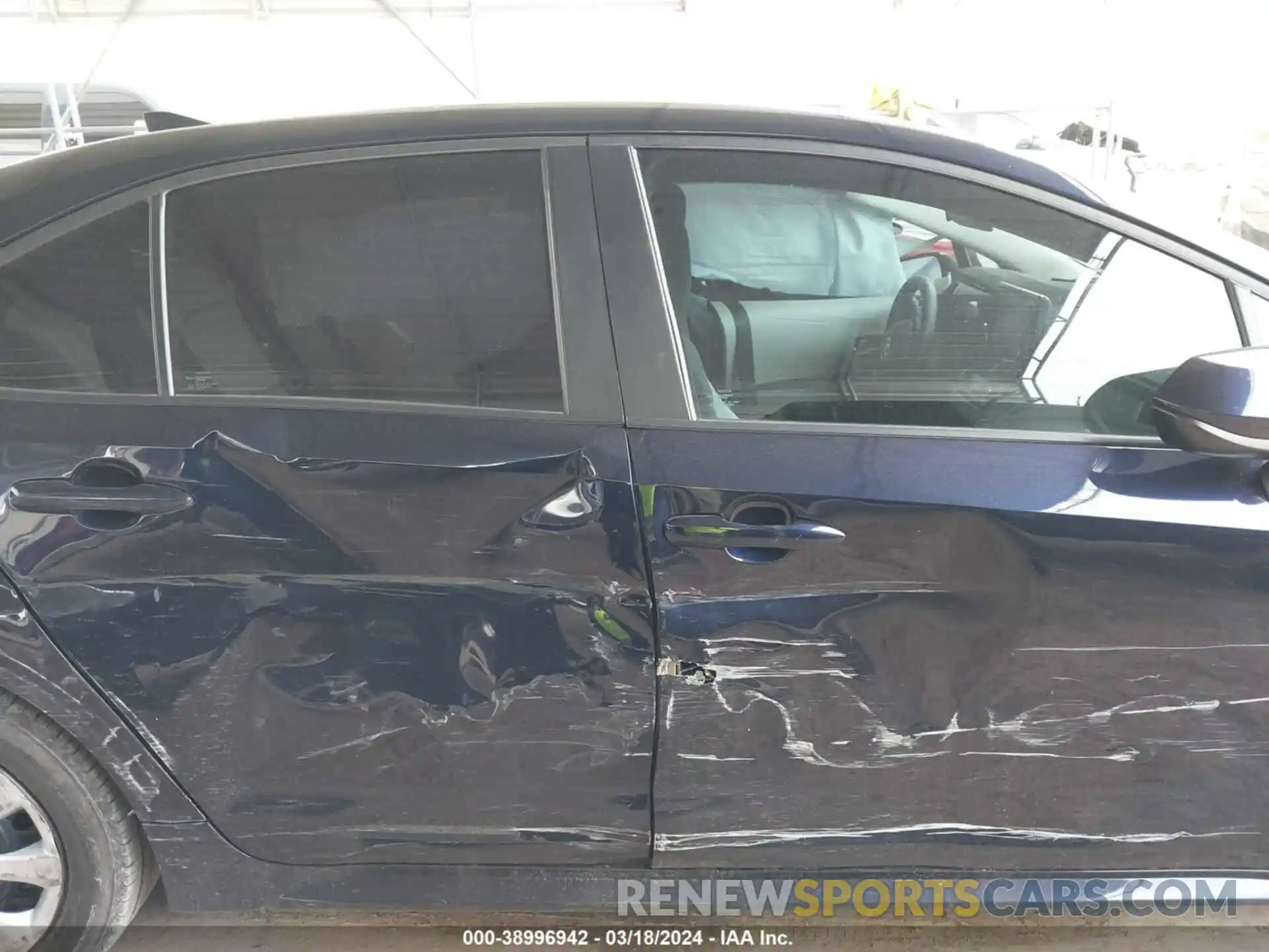 12 Photograph of a damaged car 5YFEPMAE4NP281395 TOYOTA COROLLA 2022