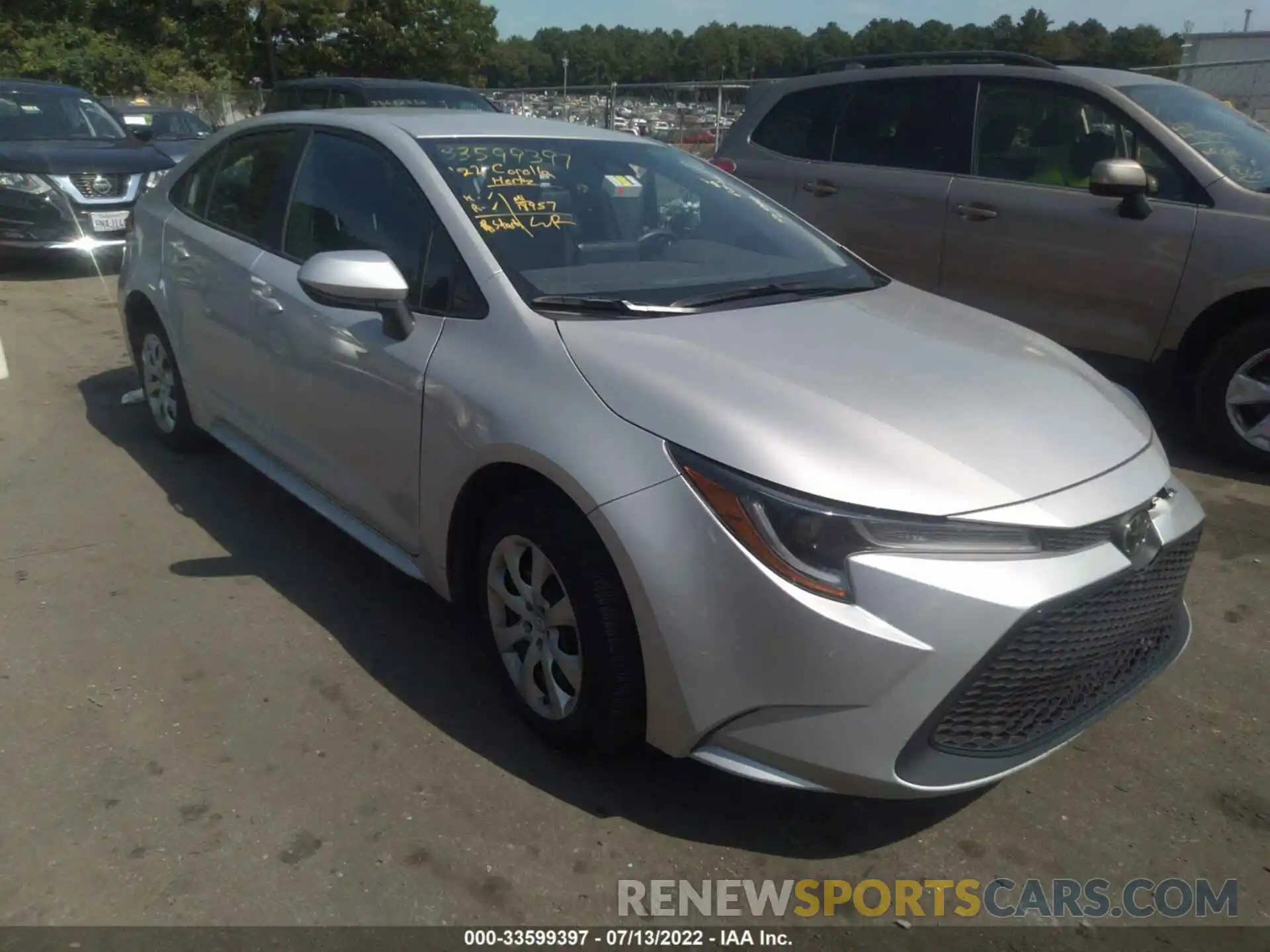 1 Photograph of a damaged car 5YFEPMAE4NP287519 TOYOTA COROLLA 2022