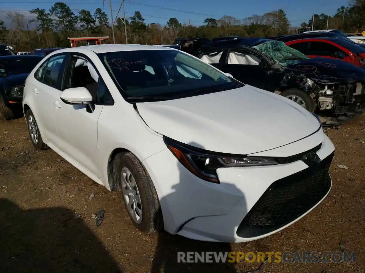 1 Photograph of a damaged car 5YFEPMAE4NP291246 TOYOTA COROLLA 2022