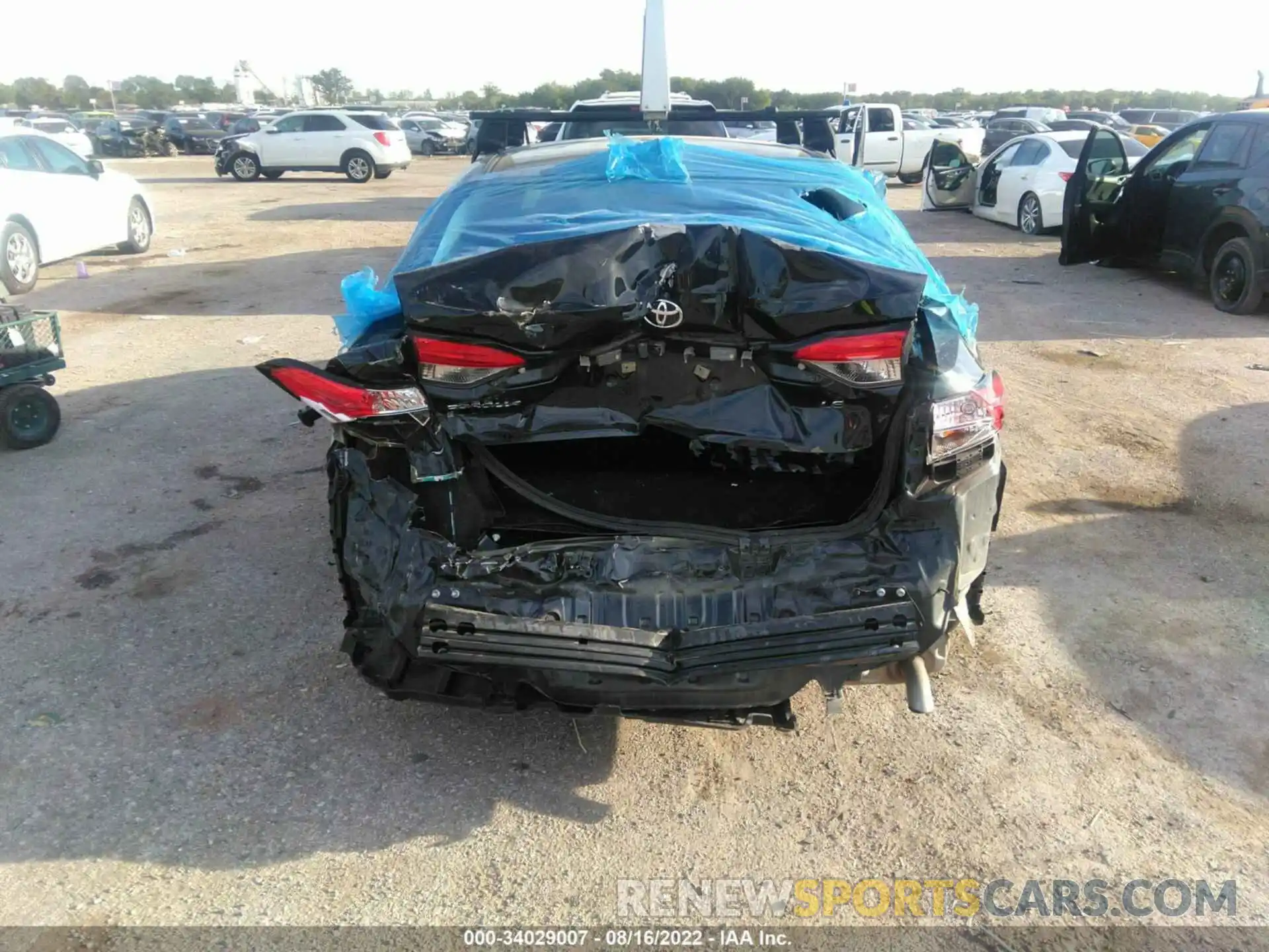 6 Photograph of a damaged car 5YFEPMAE4NP294891 TOYOTA COROLLA 2022