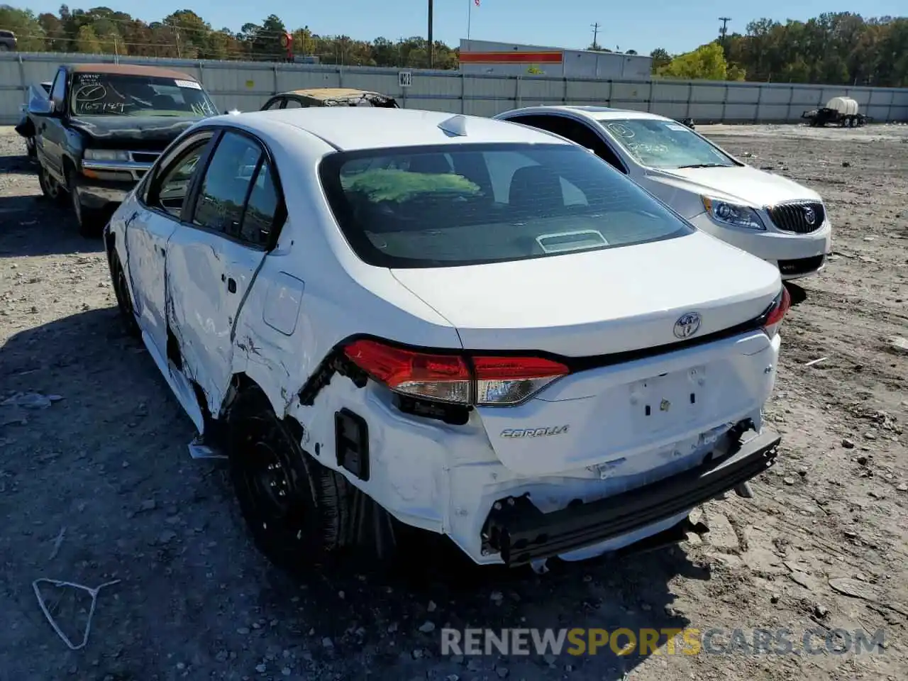 3 Photograph of a damaged car 5YFEPMAE4NP298195 TOYOTA COROLLA 2022