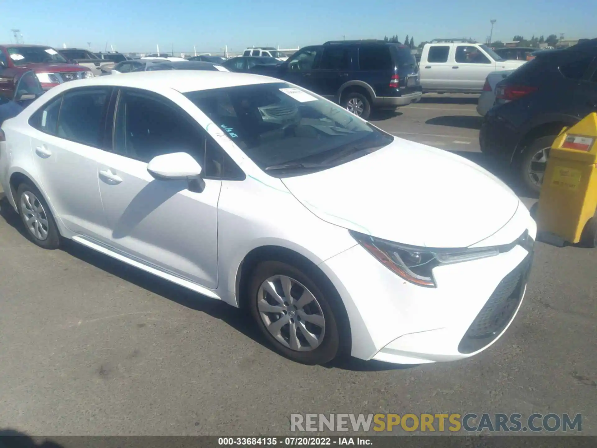 1 Photograph of a damaged car 5YFEPMAE4NP303122 TOYOTA COROLLA 2022