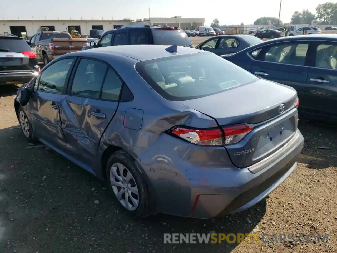 3 Photograph of a damaged car 5YFEPMAE4NP321734 TOYOTA COROLLA 2022