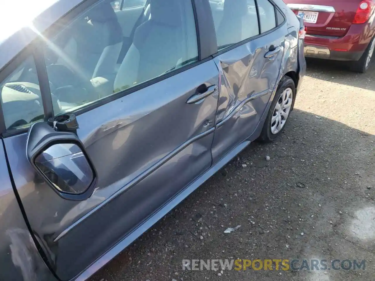 9 Photograph of a damaged car 5YFEPMAE4NP321734 TOYOTA COROLLA 2022