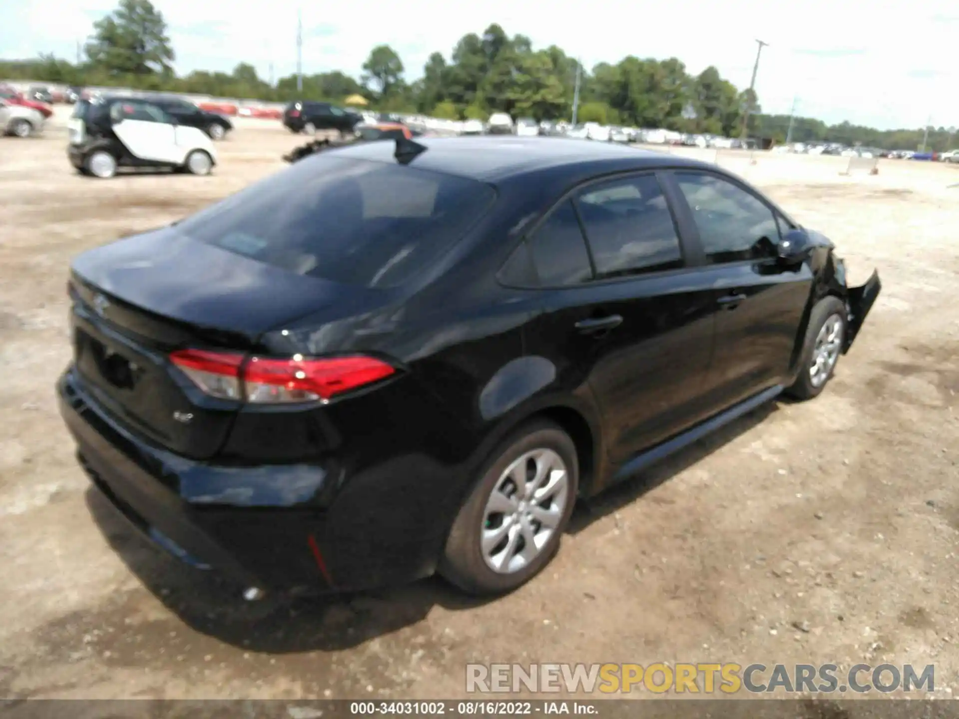 4 Photograph of a damaged car 5YFEPMAE4NP345421 TOYOTA COROLLA 2022