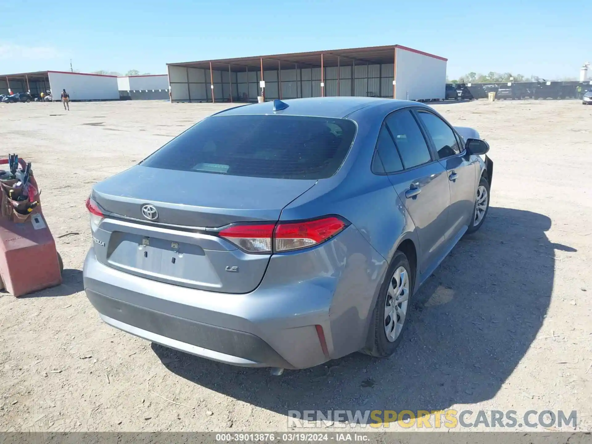 4 Photograph of a damaged car 5YFEPMAE4NP375096 TOYOTA COROLLA 2022