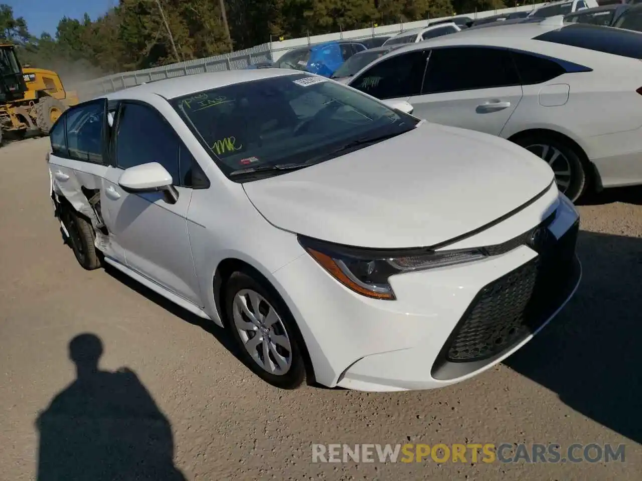 1 Photograph of a damaged car 5YFEPMAE5NP271541 TOYOTA COROLLA 2022