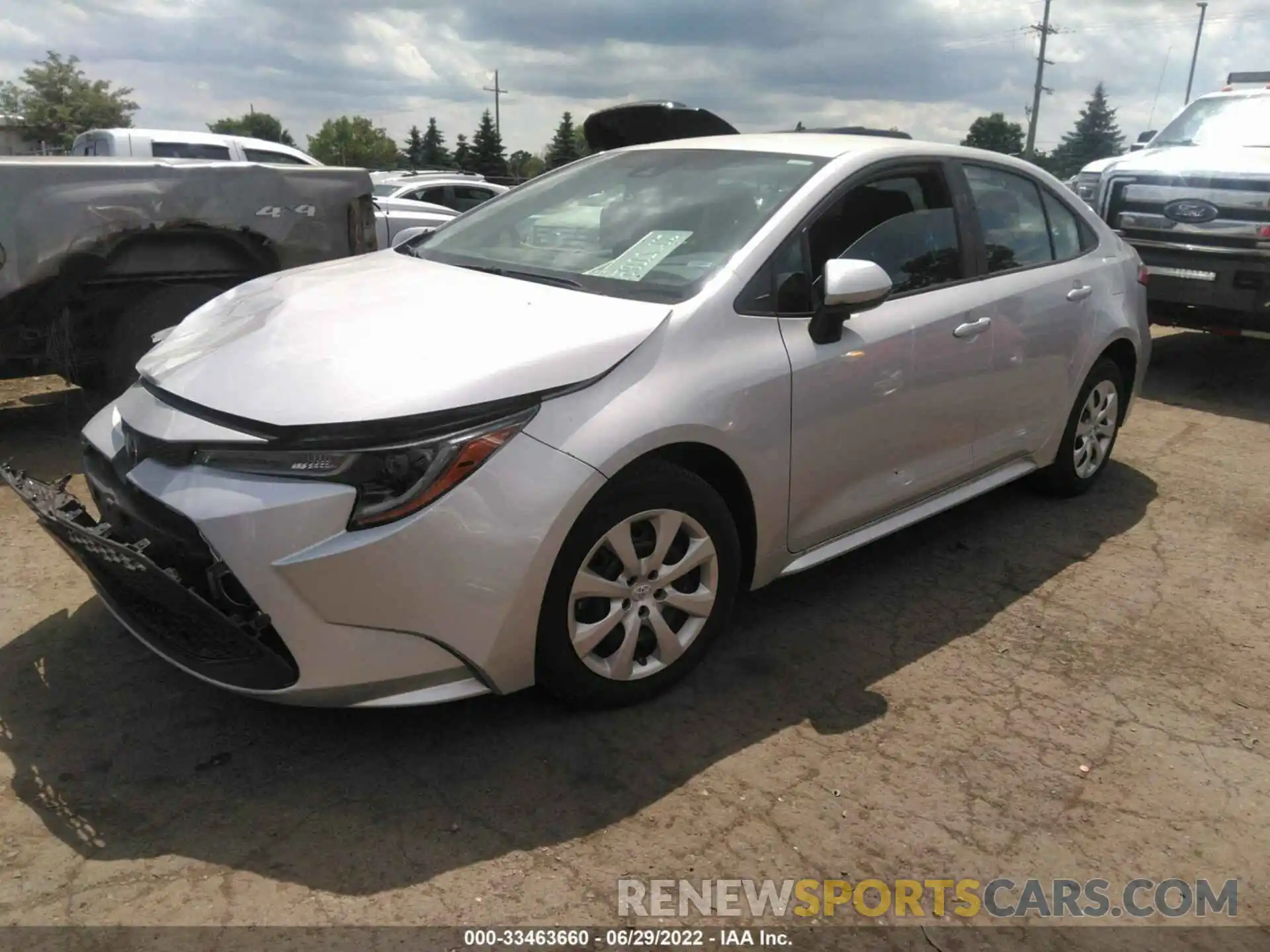 2 Photograph of a damaged car 5YFEPMAE5NP271751 TOYOTA COROLLA 2022