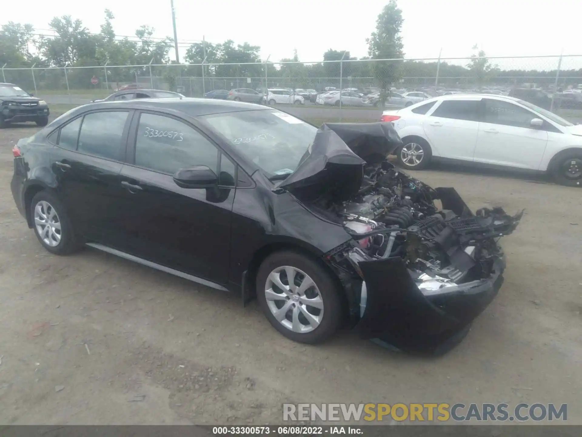 1 Photograph of a damaged car 5YFEPMAE5NP272835 TOYOTA COROLLA 2022