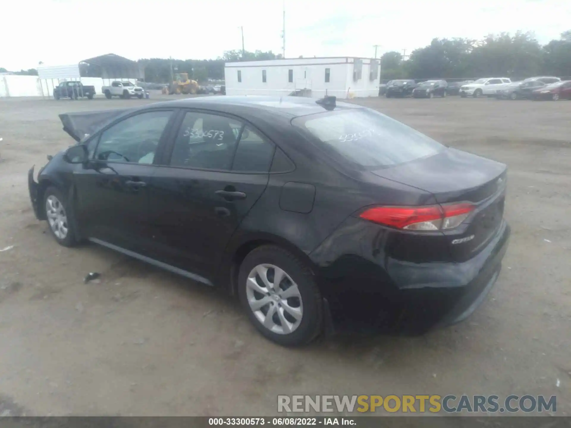 3 Photograph of a damaged car 5YFEPMAE5NP272835 TOYOTA COROLLA 2022