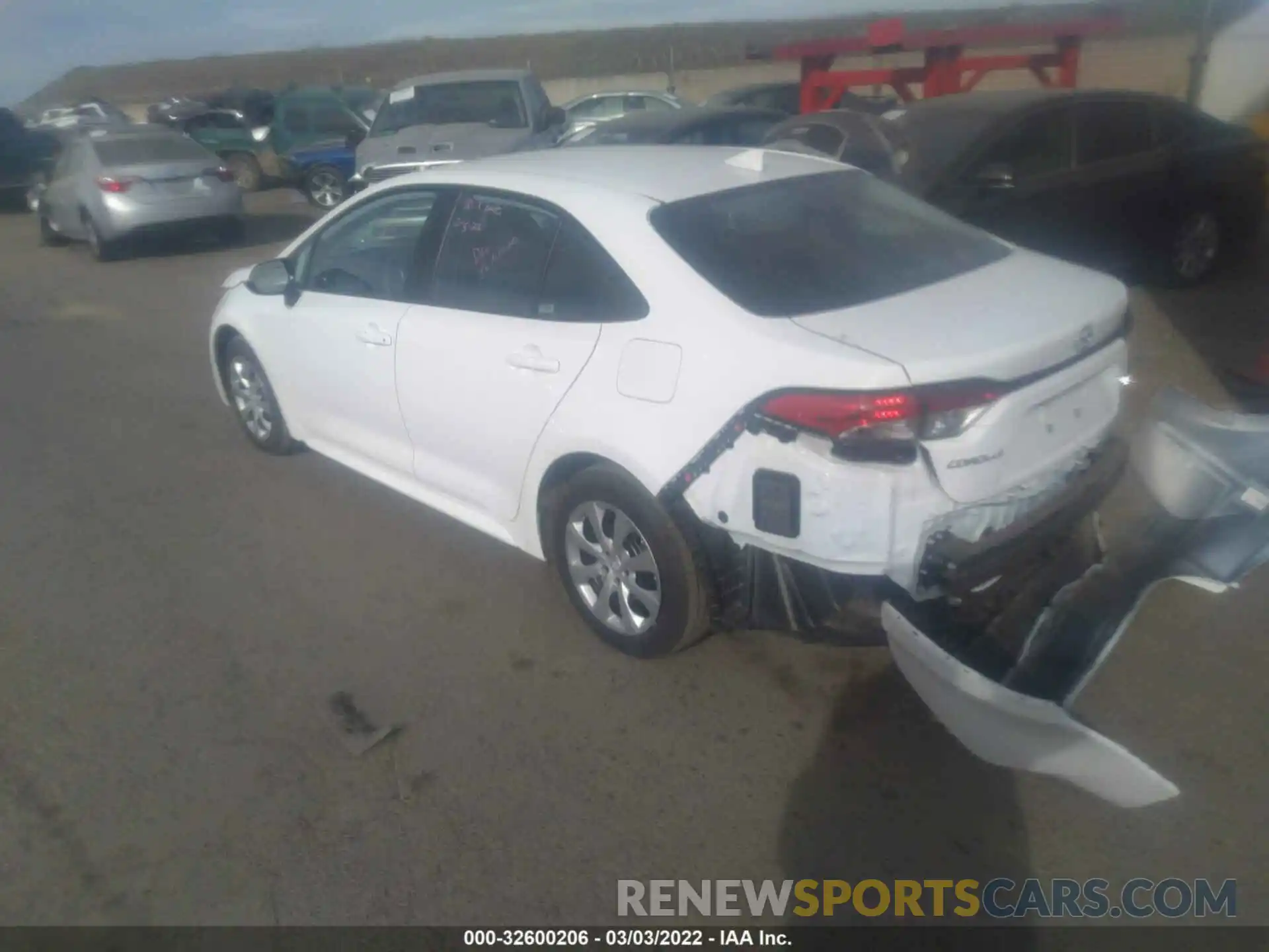 3 Photograph of a damaged car 5YFEPMAE5NP273130 TOYOTA COROLLA 2022