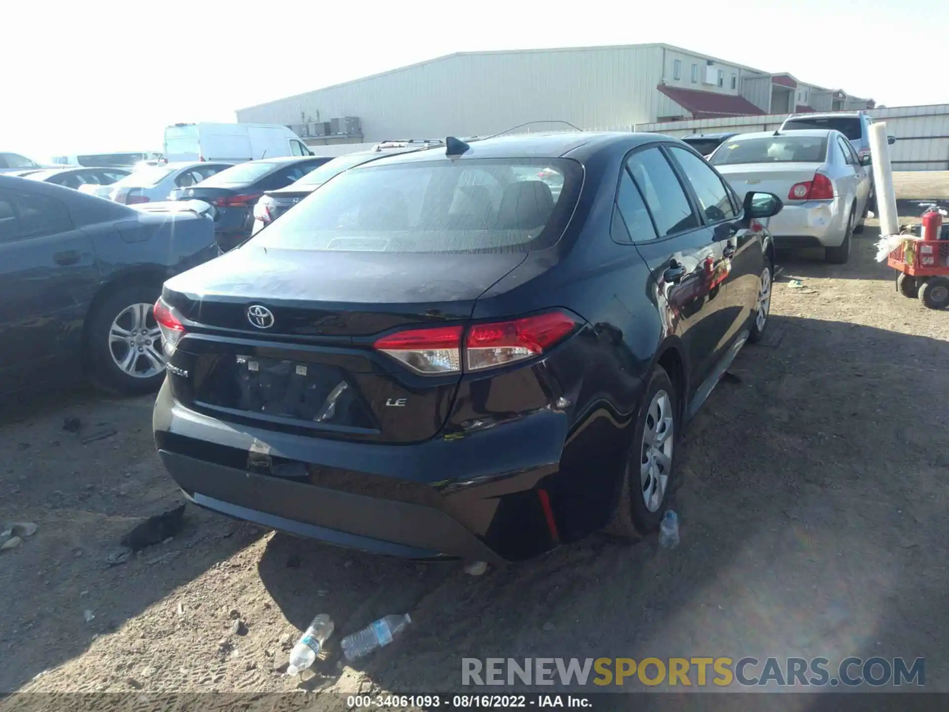 4 Photograph of a damaged car 5YFEPMAE5NP275430 TOYOTA COROLLA 2022