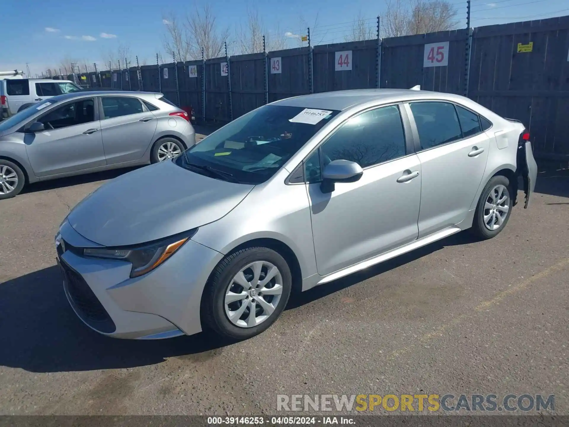 2 Photograph of a damaged car 5YFEPMAE5NP286623 TOYOTA COROLLA 2022