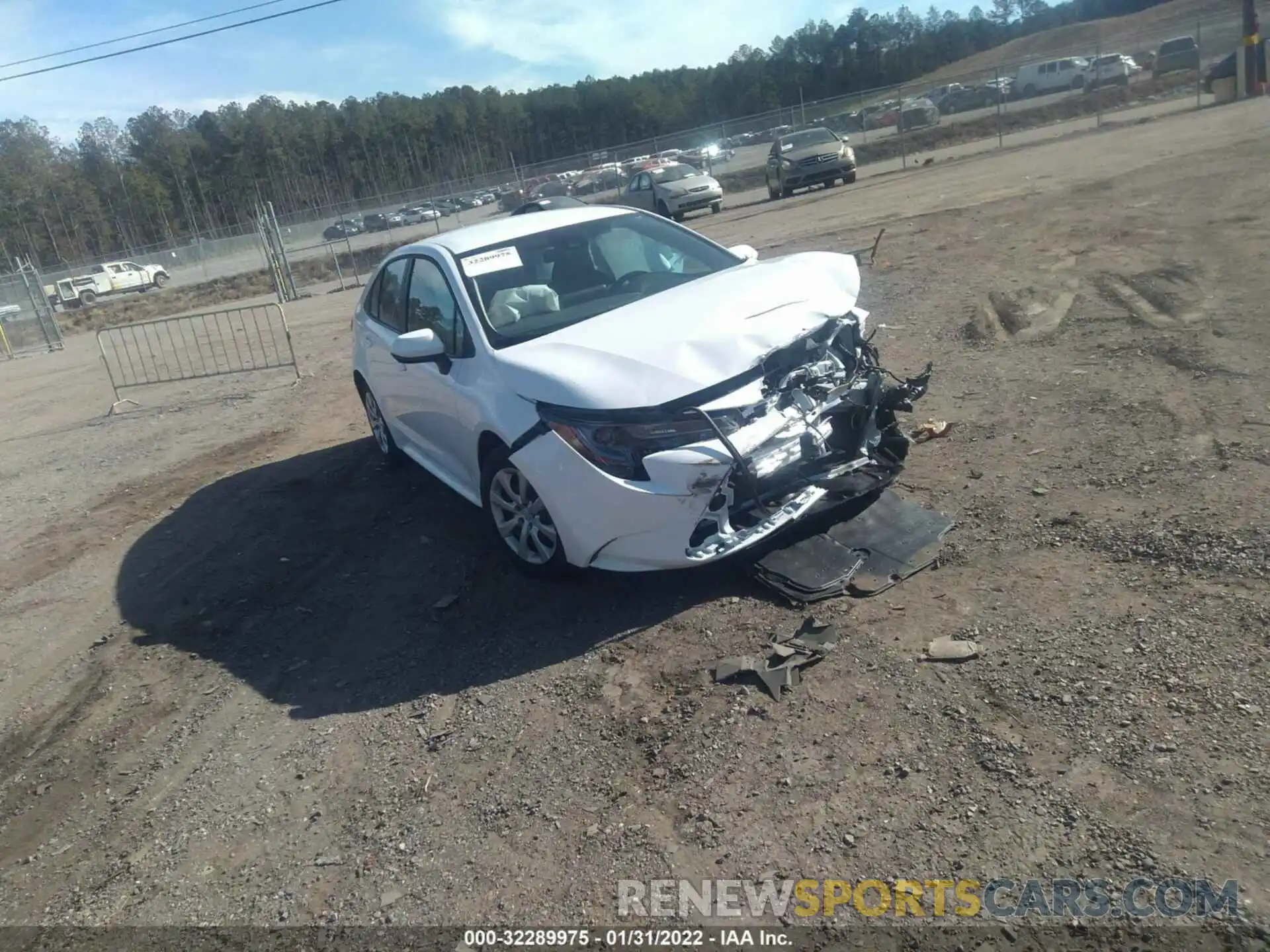 1 Photograph of a damaged car 5YFEPMAE5NP289909 TOYOTA COROLLA 2022