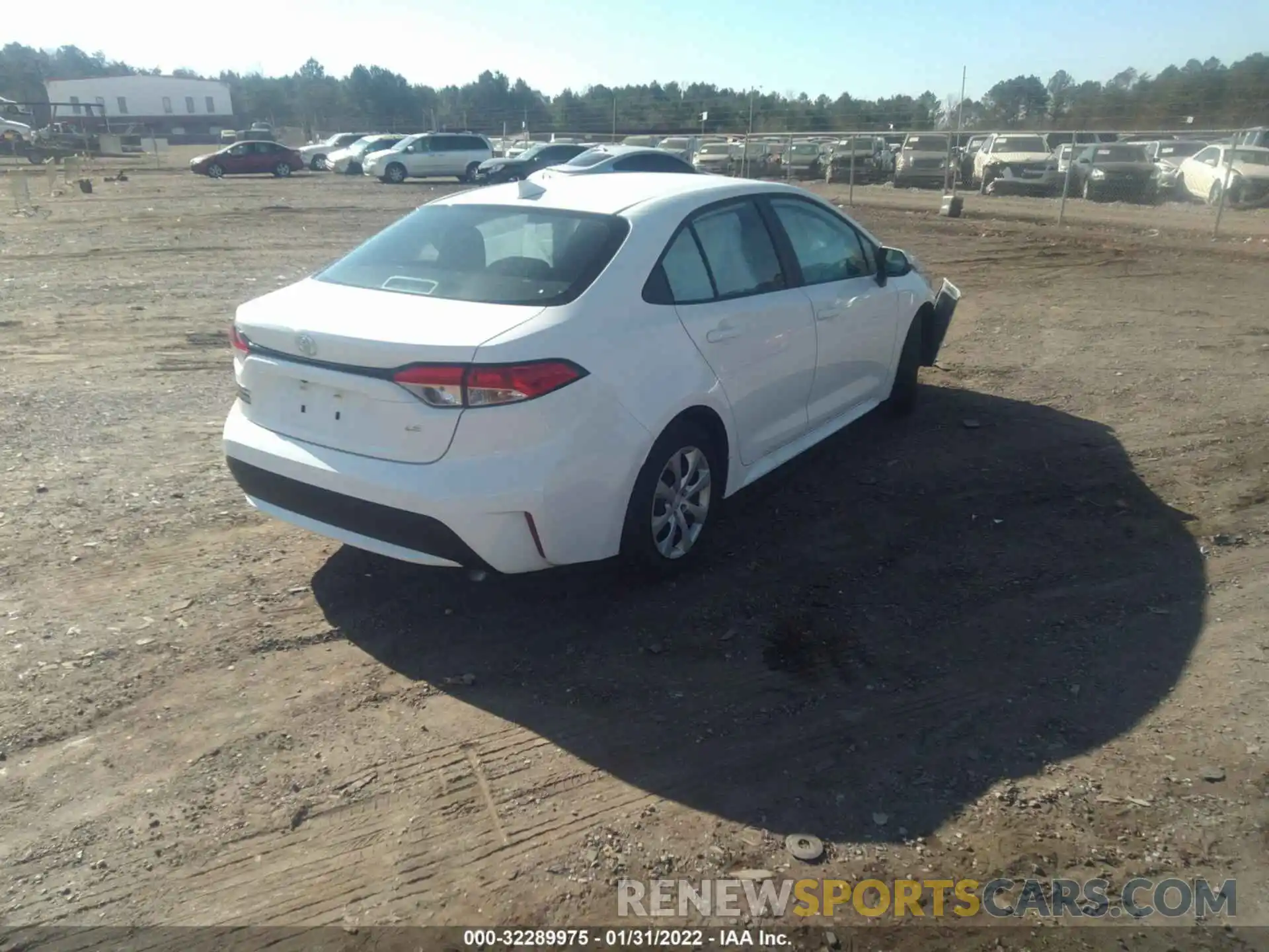 4 Photograph of a damaged car 5YFEPMAE5NP289909 TOYOTA COROLLA 2022