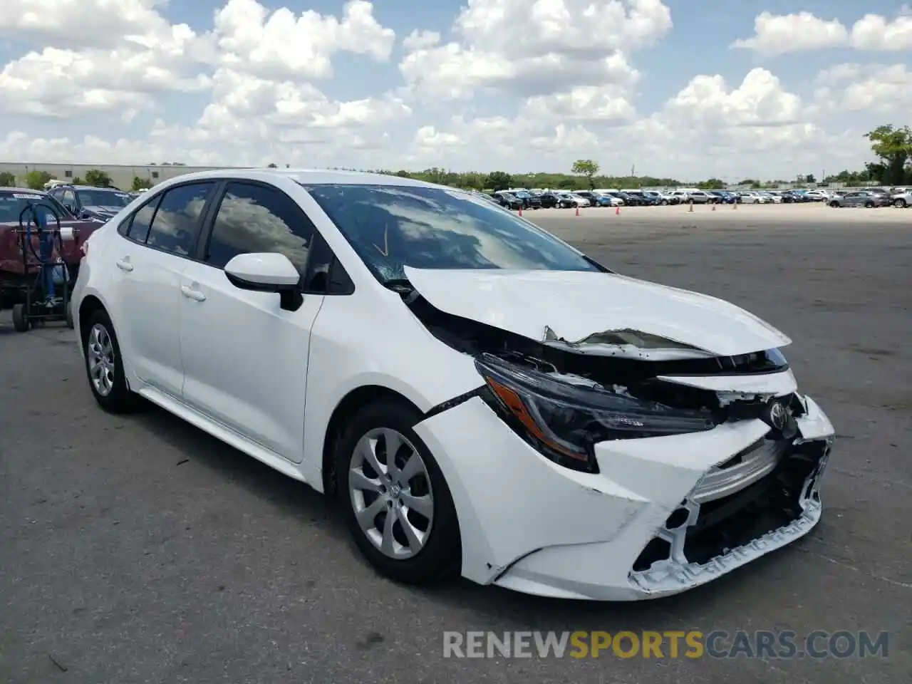 1 Photograph of a damaged car 5YFEPMAE5NP290204 TOYOTA COROLLA 2022