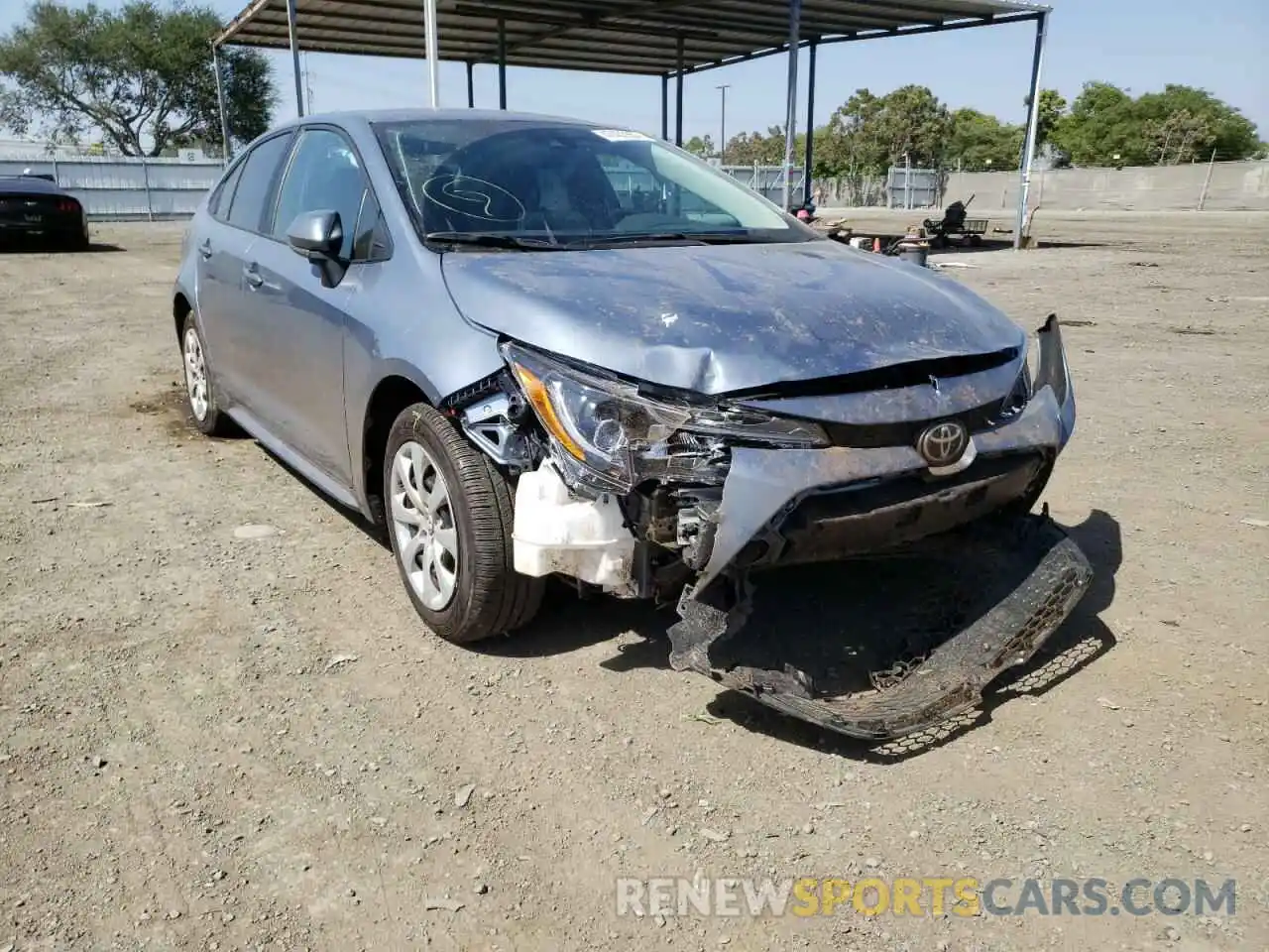 1 Photograph of a damaged car 5YFEPMAE5NP298030 TOYOTA COROLLA 2022