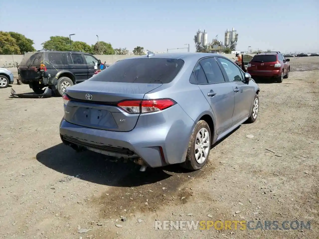 4 Photograph of a damaged car 5YFEPMAE5NP298030 TOYOTA COROLLA 2022