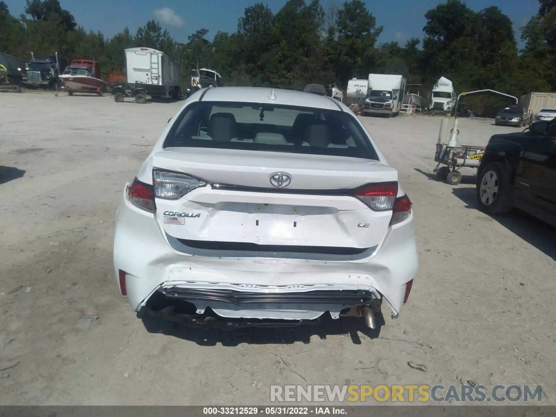 6 Photograph of a damaged car 5YFEPMAE5NP298111 TOYOTA COROLLA 2022