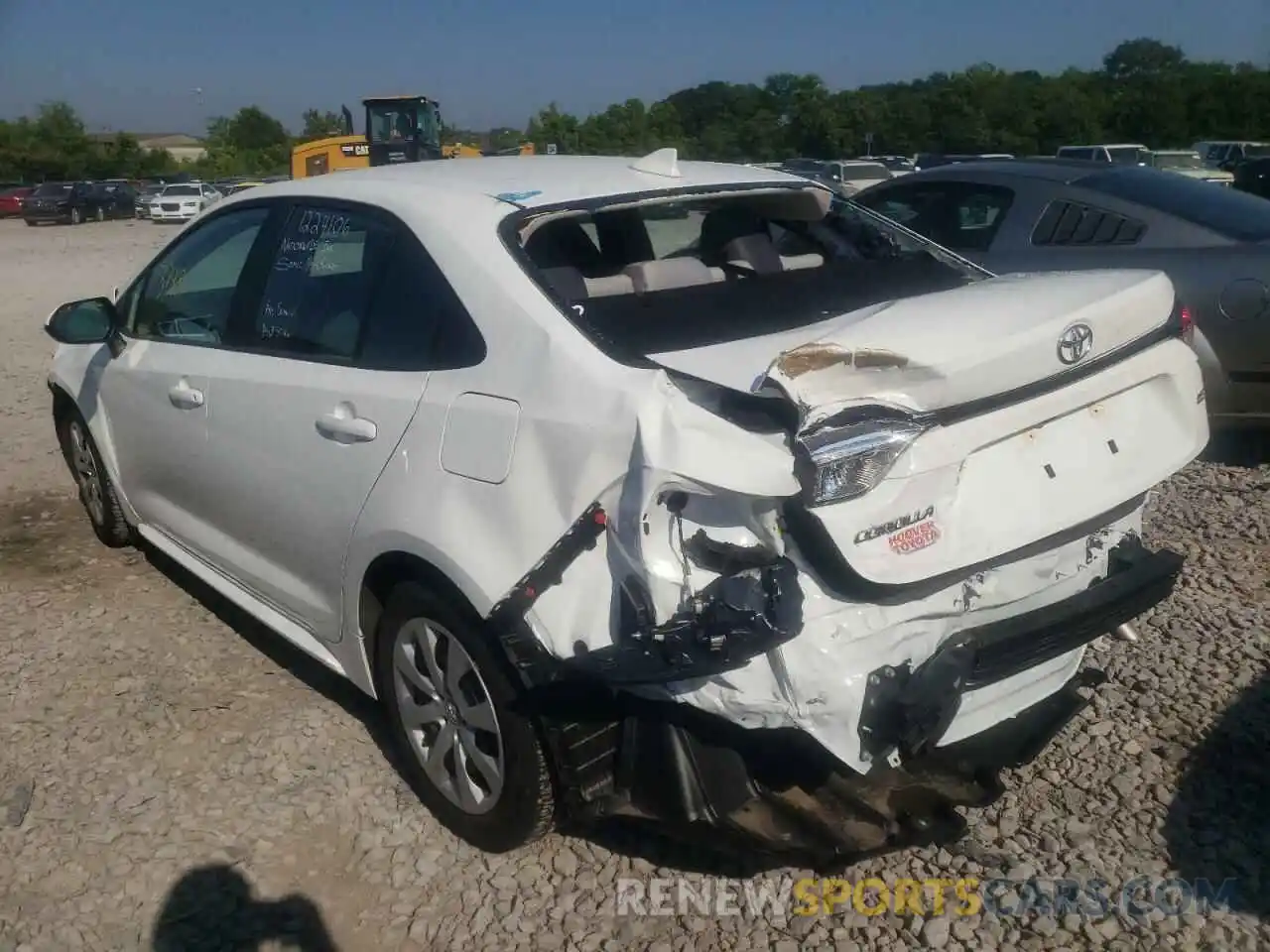 3 Photograph of a damaged car 5YFEPMAE5NP302237 TOYOTA COROLLA 2022