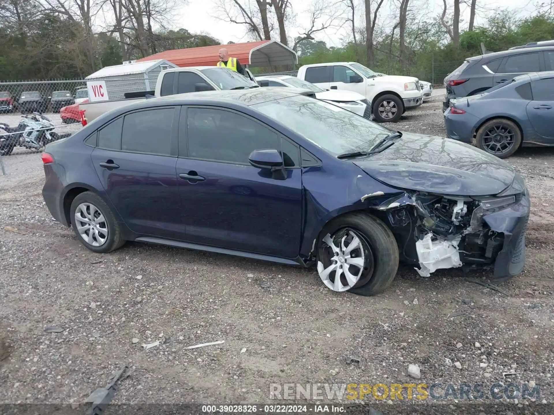 13 Photograph of a damaged car 5YFEPMAE5NP317269 TOYOTA COROLLA 2022