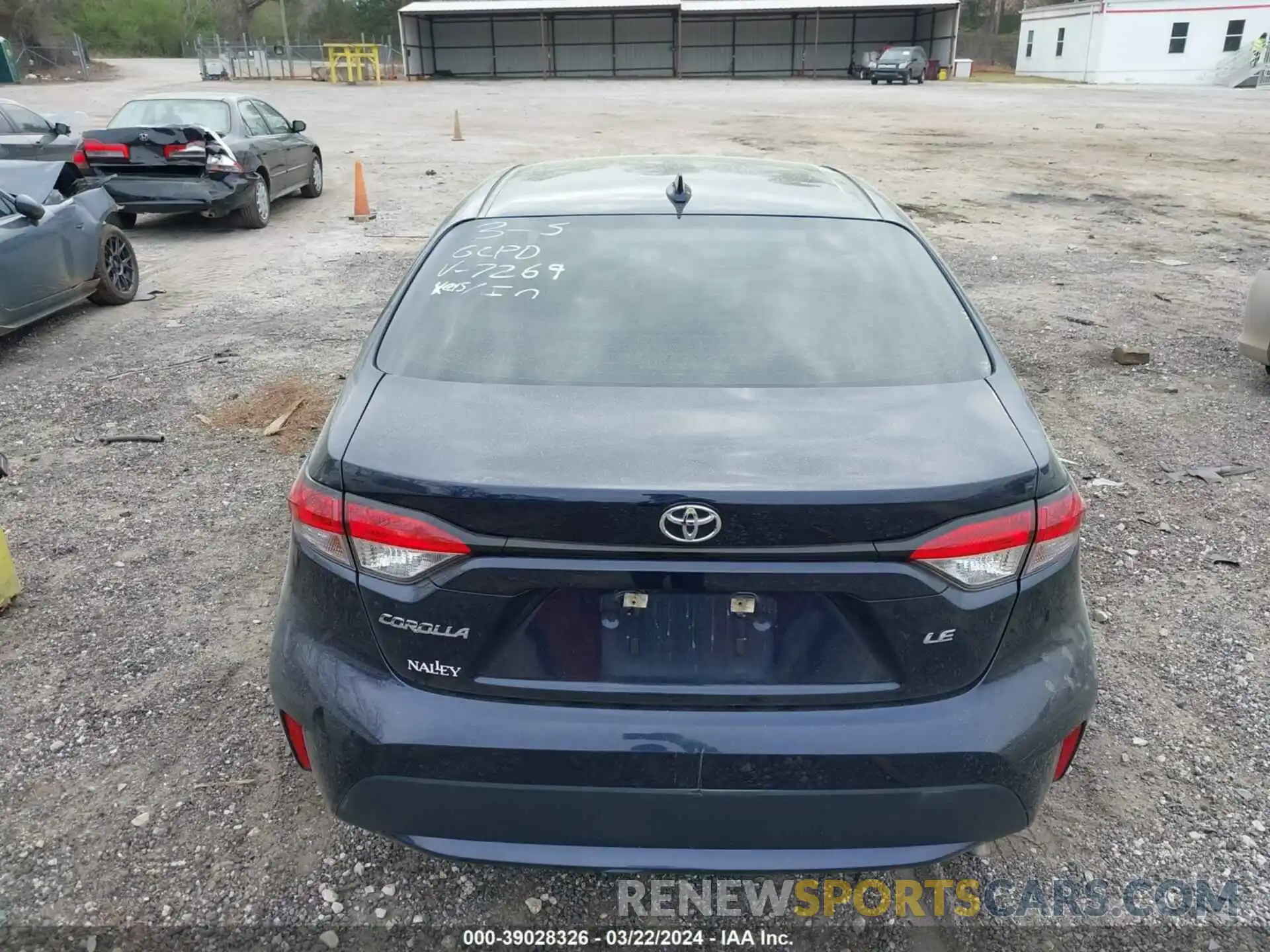 16 Photograph of a damaged car 5YFEPMAE5NP317269 TOYOTA COROLLA 2022