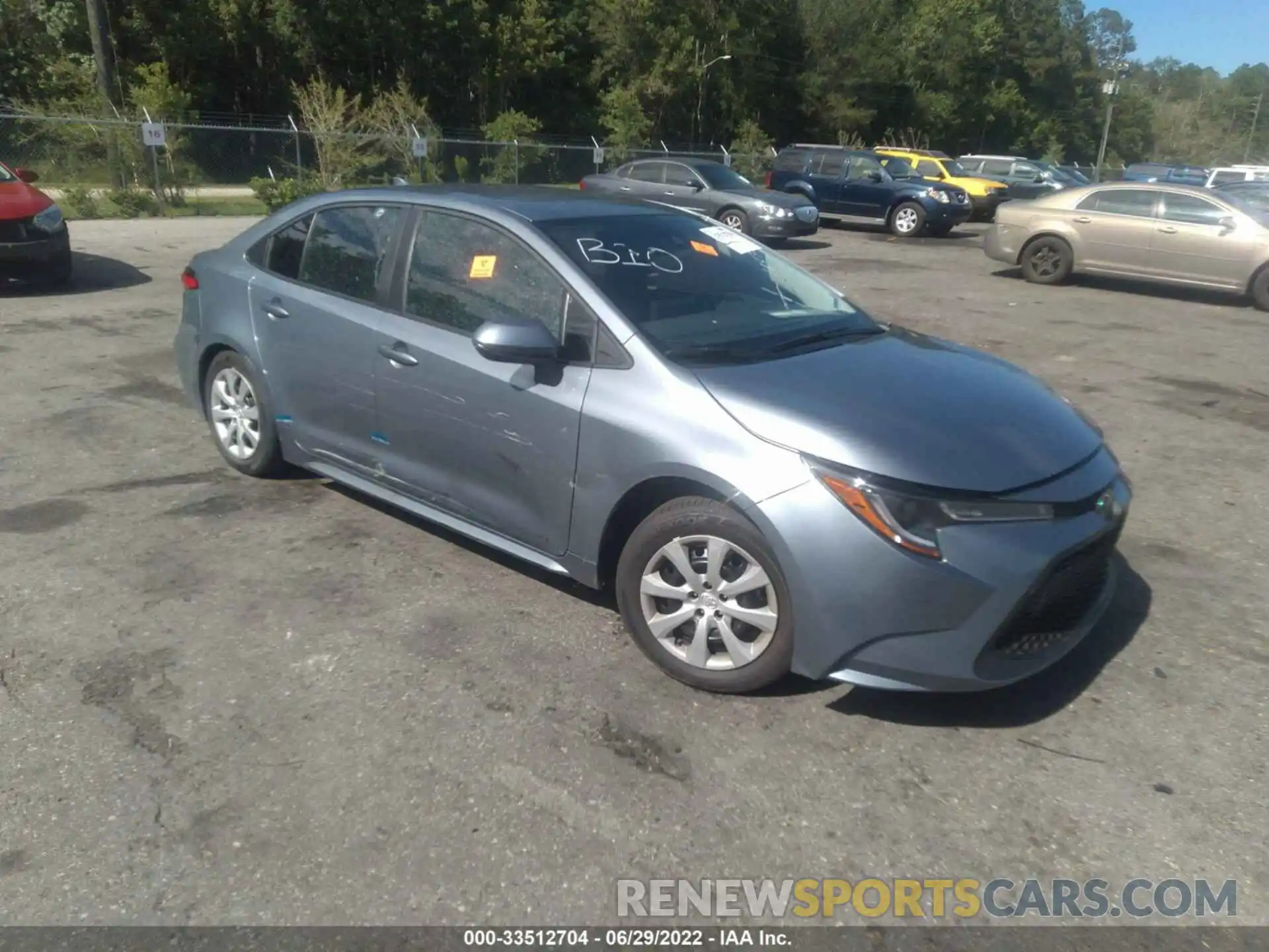 1 Photograph of a damaged car 5YFEPMAE5NP333522 TOYOTA COROLLA 2022