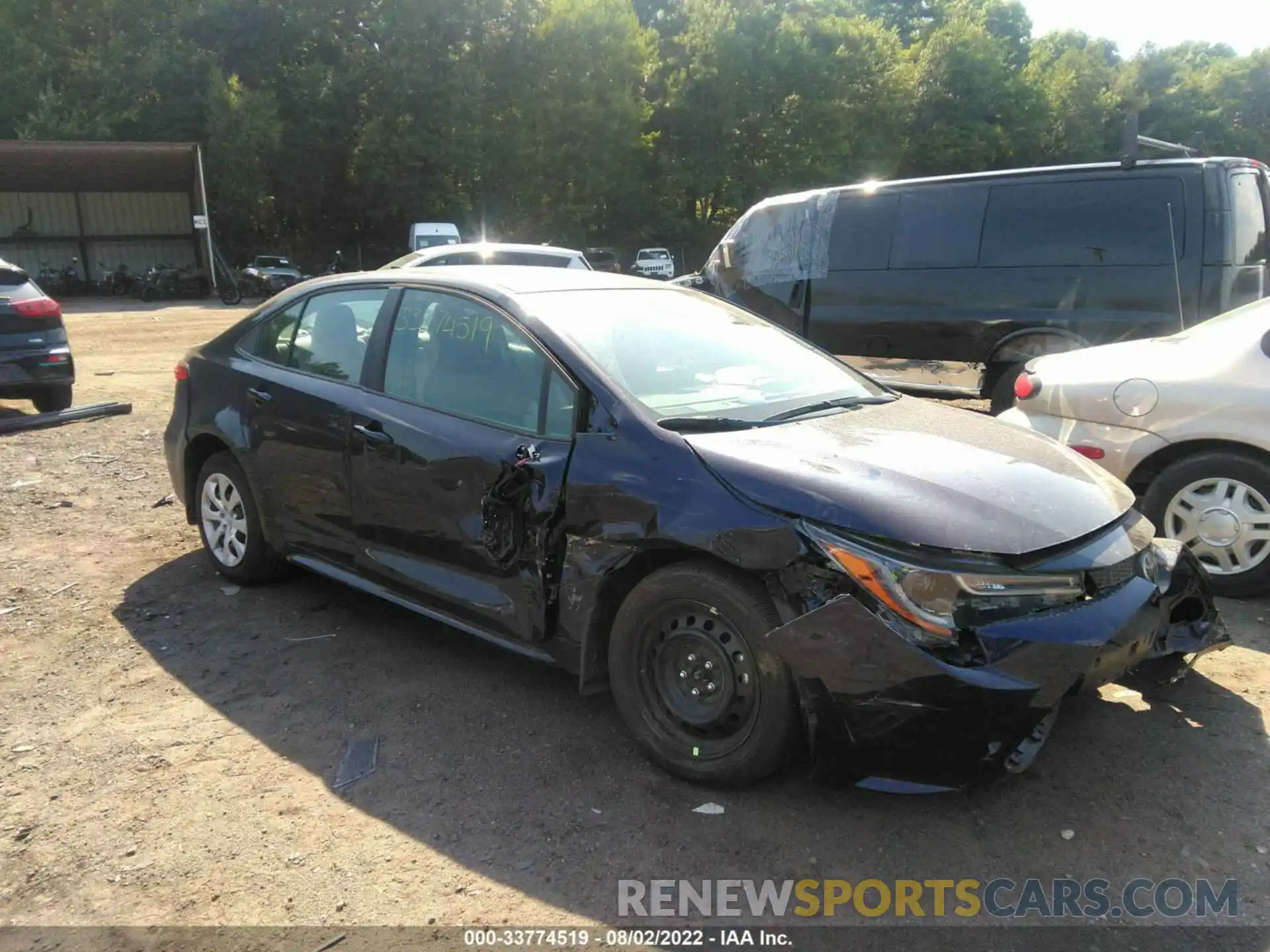 1 Photograph of a damaged car 5YFEPMAE5NP336226 TOYOTA COROLLA 2022