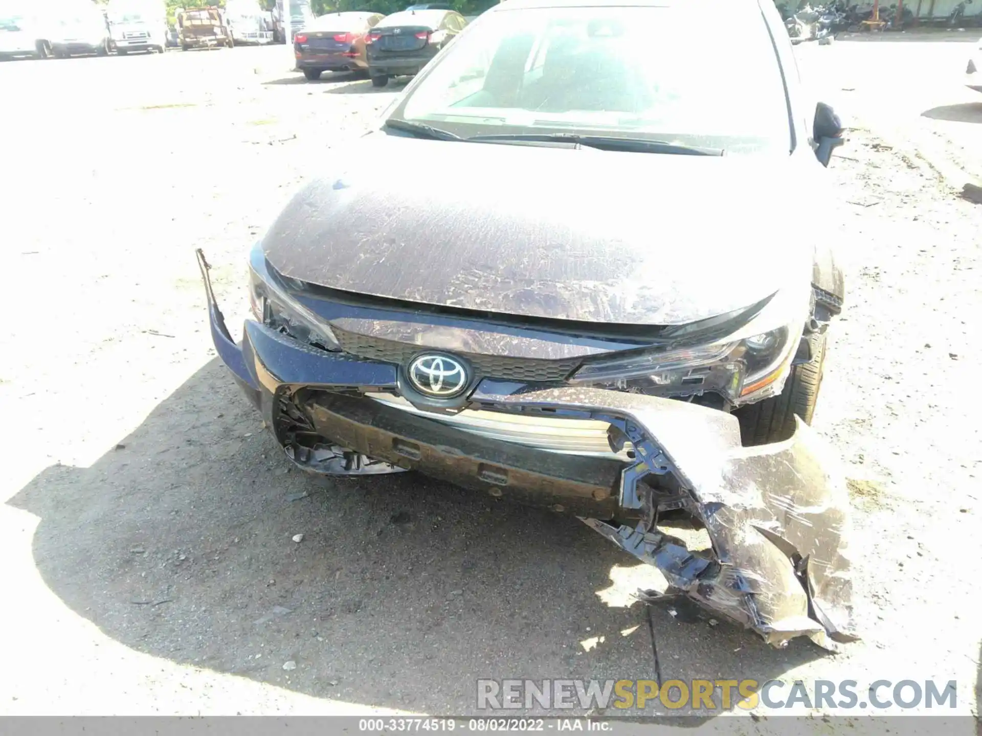 6 Photograph of a damaged car 5YFEPMAE5NP336226 TOYOTA COROLLA 2022