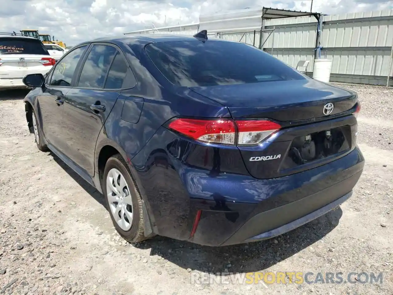 3 Photograph of a damaged car 5YFEPMAE5NP336372 TOYOTA COROLLA 2022