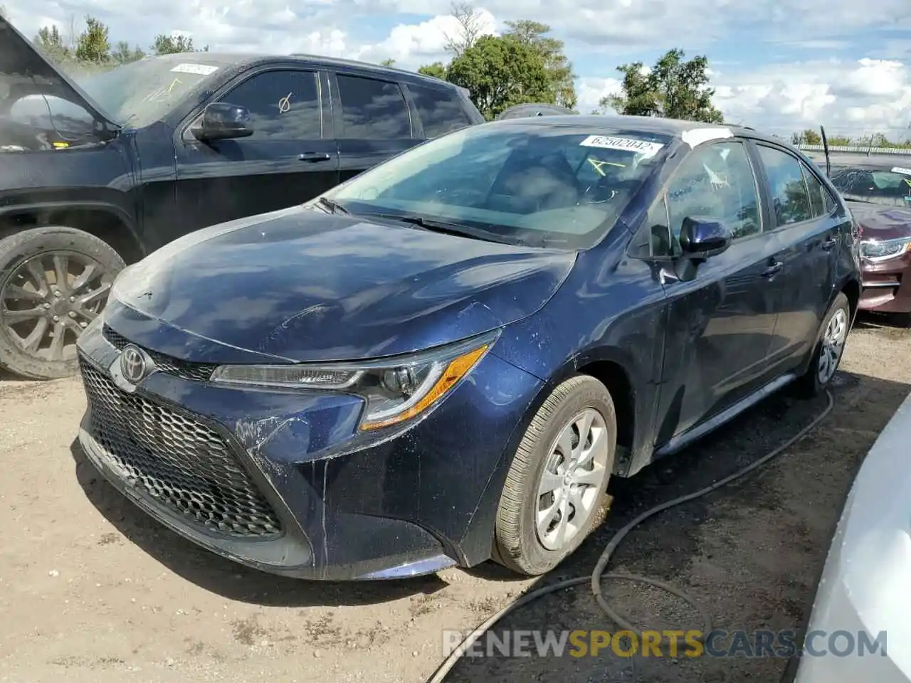 2 Photograph of a damaged car 5YFEPMAE5NP337649 TOYOTA COROLLA 2022