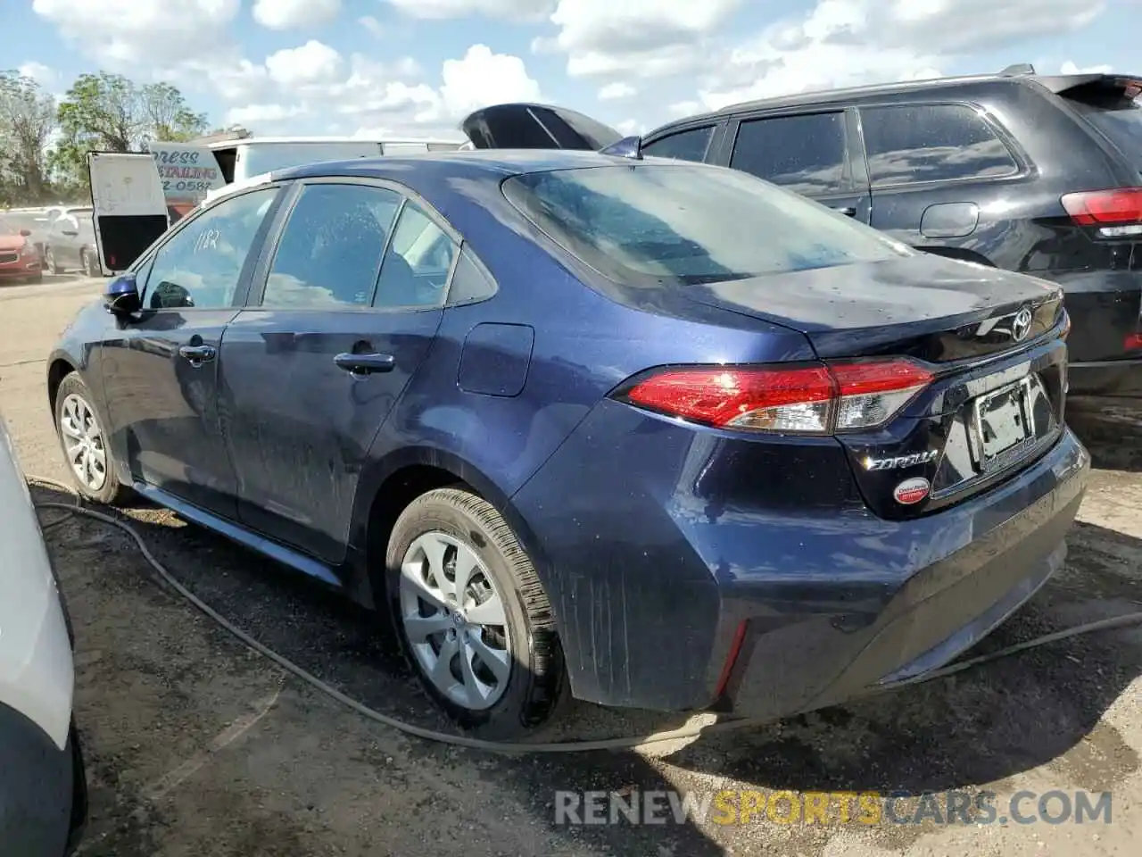 3 Photograph of a damaged car 5YFEPMAE5NP337649 TOYOTA COROLLA 2022