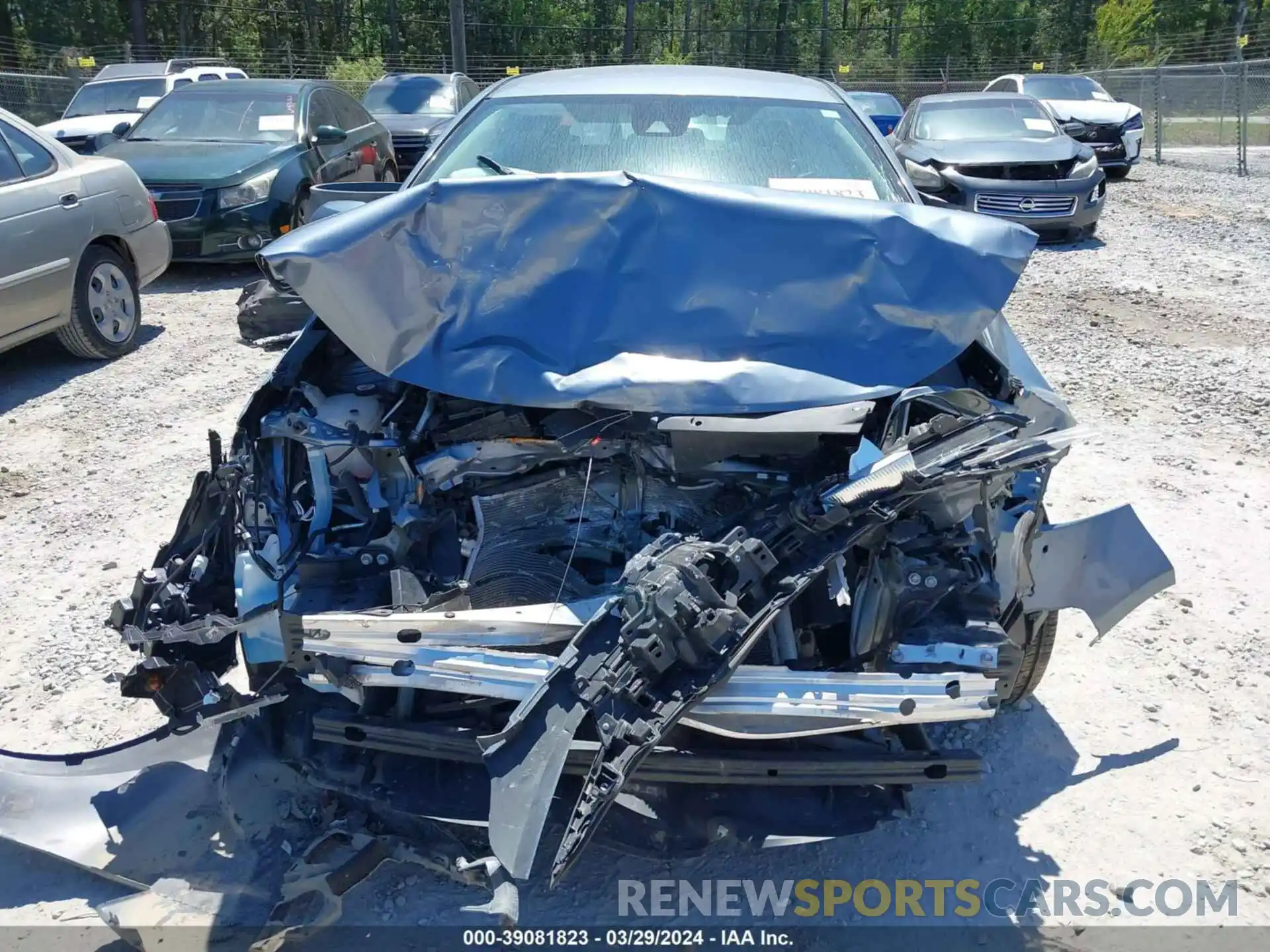 13 Photograph of a damaged car 5YFEPMAE5NP338915 TOYOTA COROLLA 2022