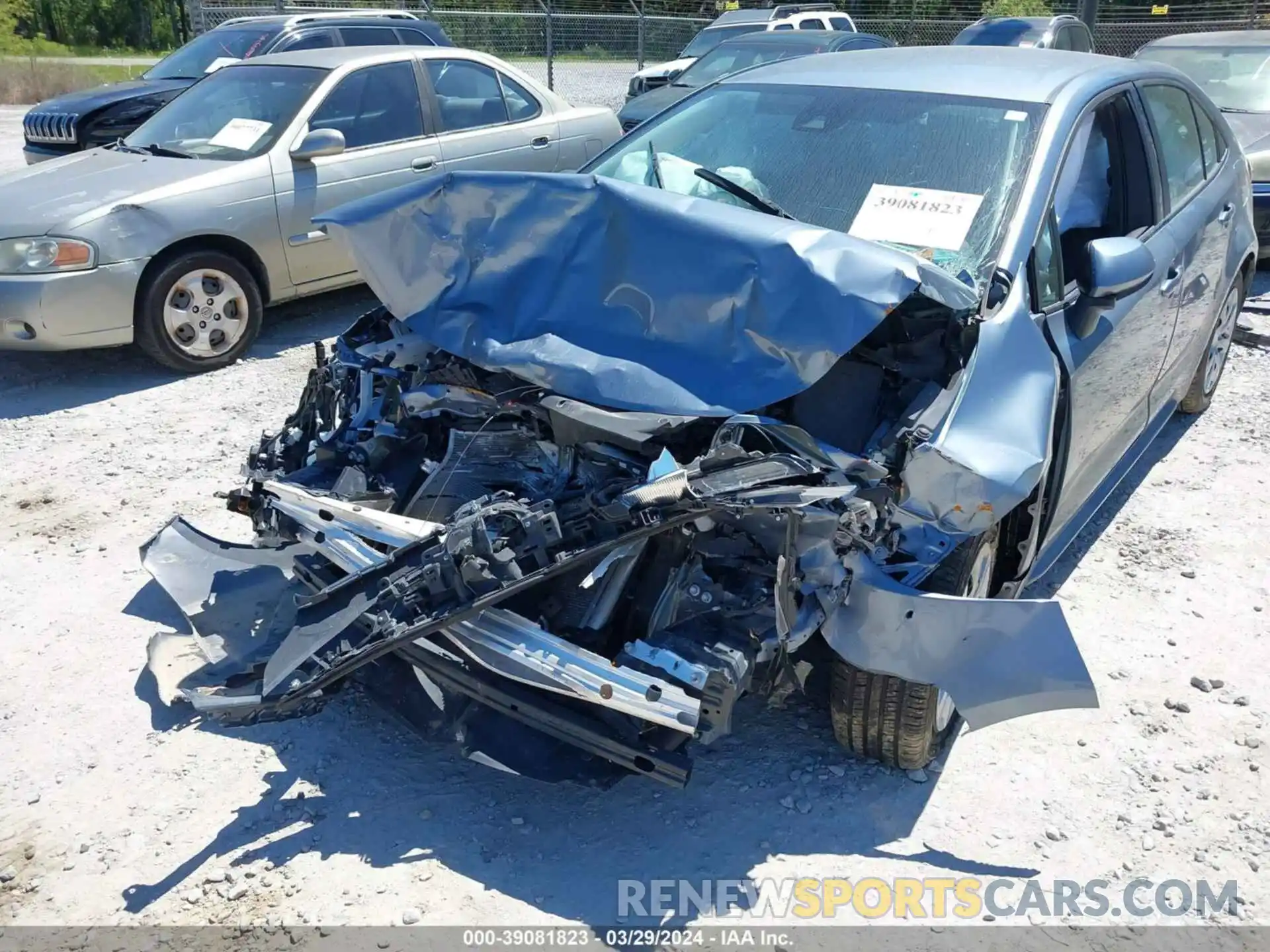 6 Photograph of a damaged car 5YFEPMAE5NP338915 TOYOTA COROLLA 2022