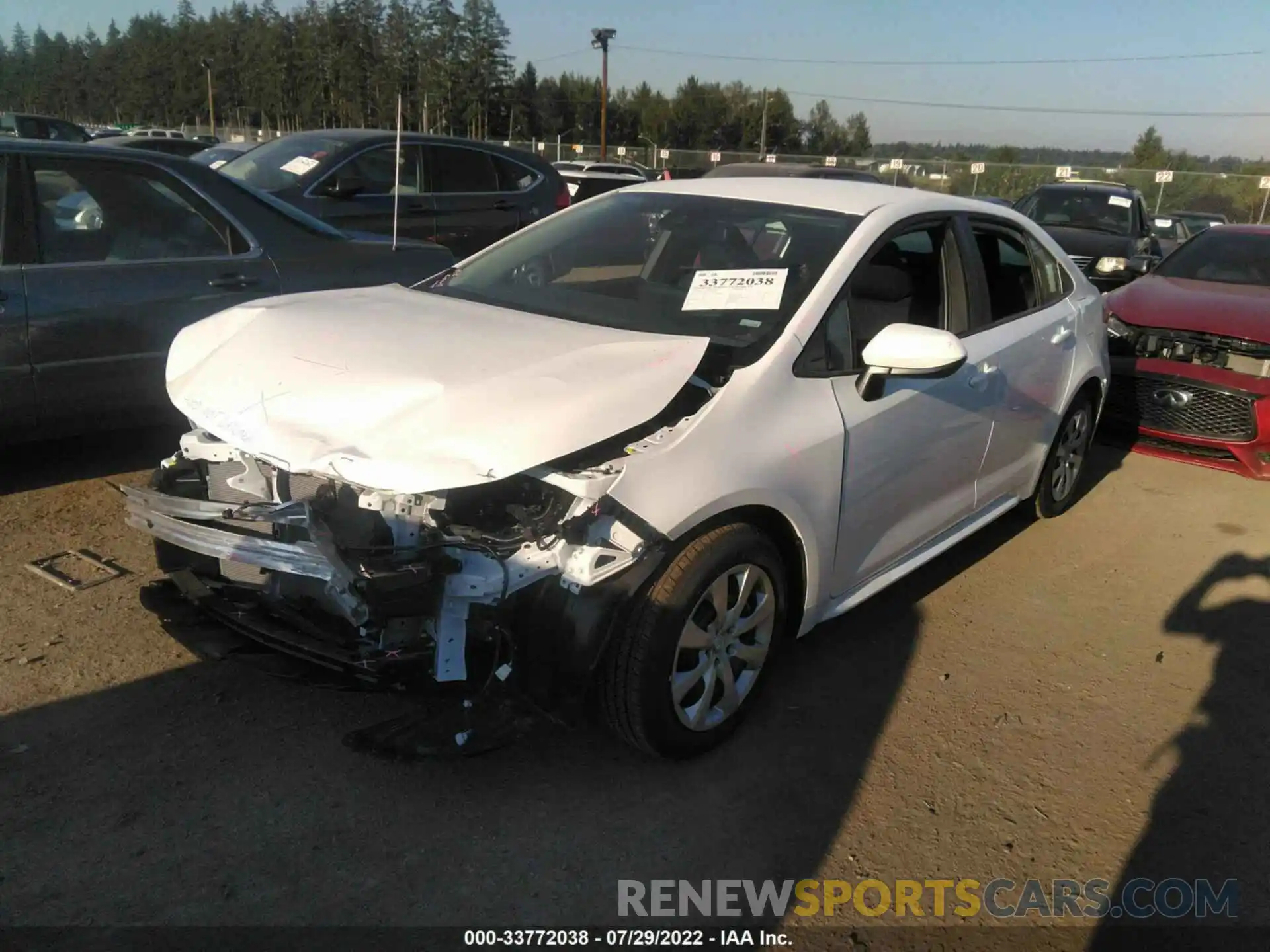 2 Photograph of a damaged car 5YFEPMAE5NP342043 TOYOTA COROLLA 2022