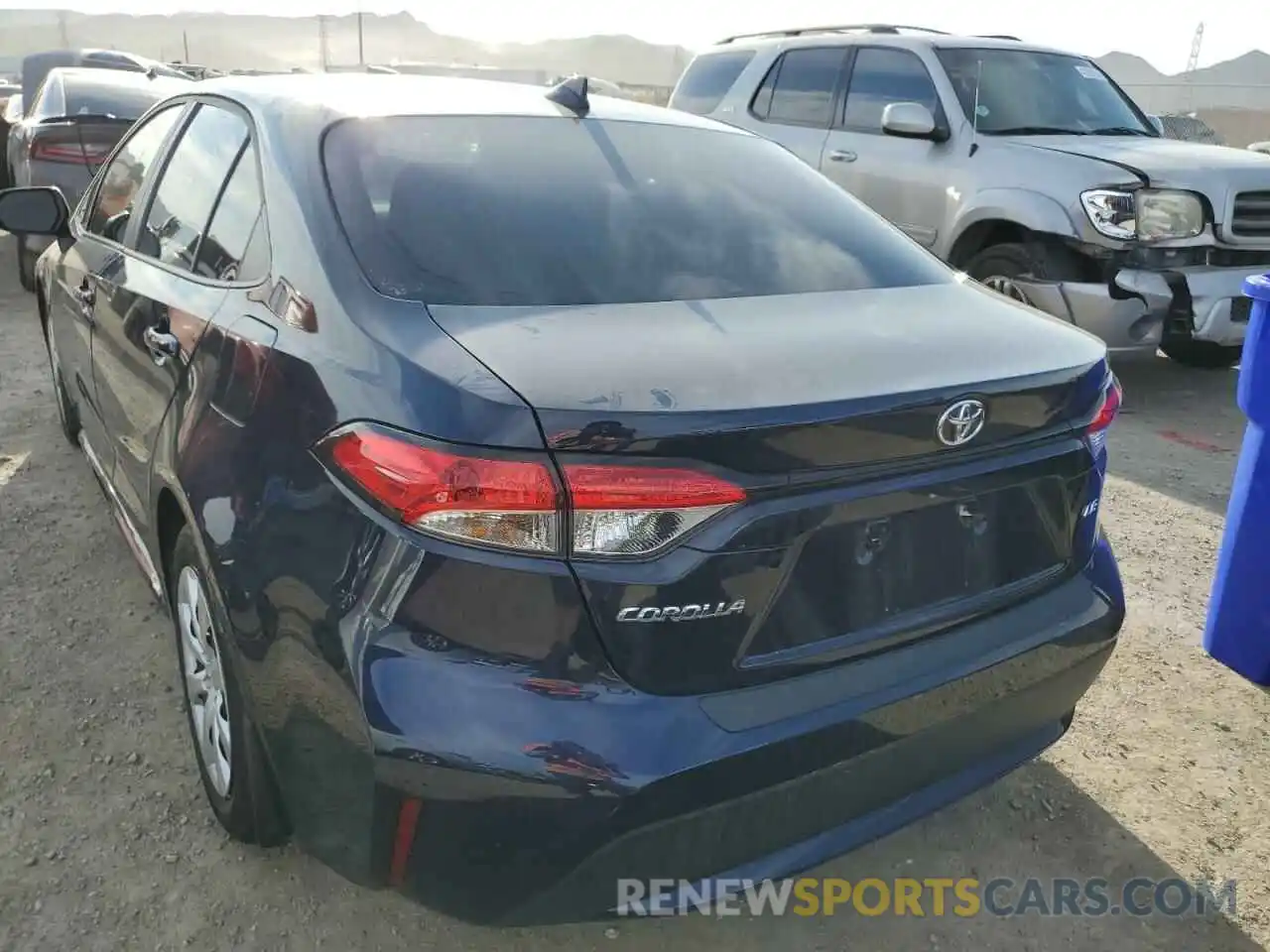 6 Photograph of a damaged car 5YFEPMAE5NP358050 TOYOTA COROLLA 2022