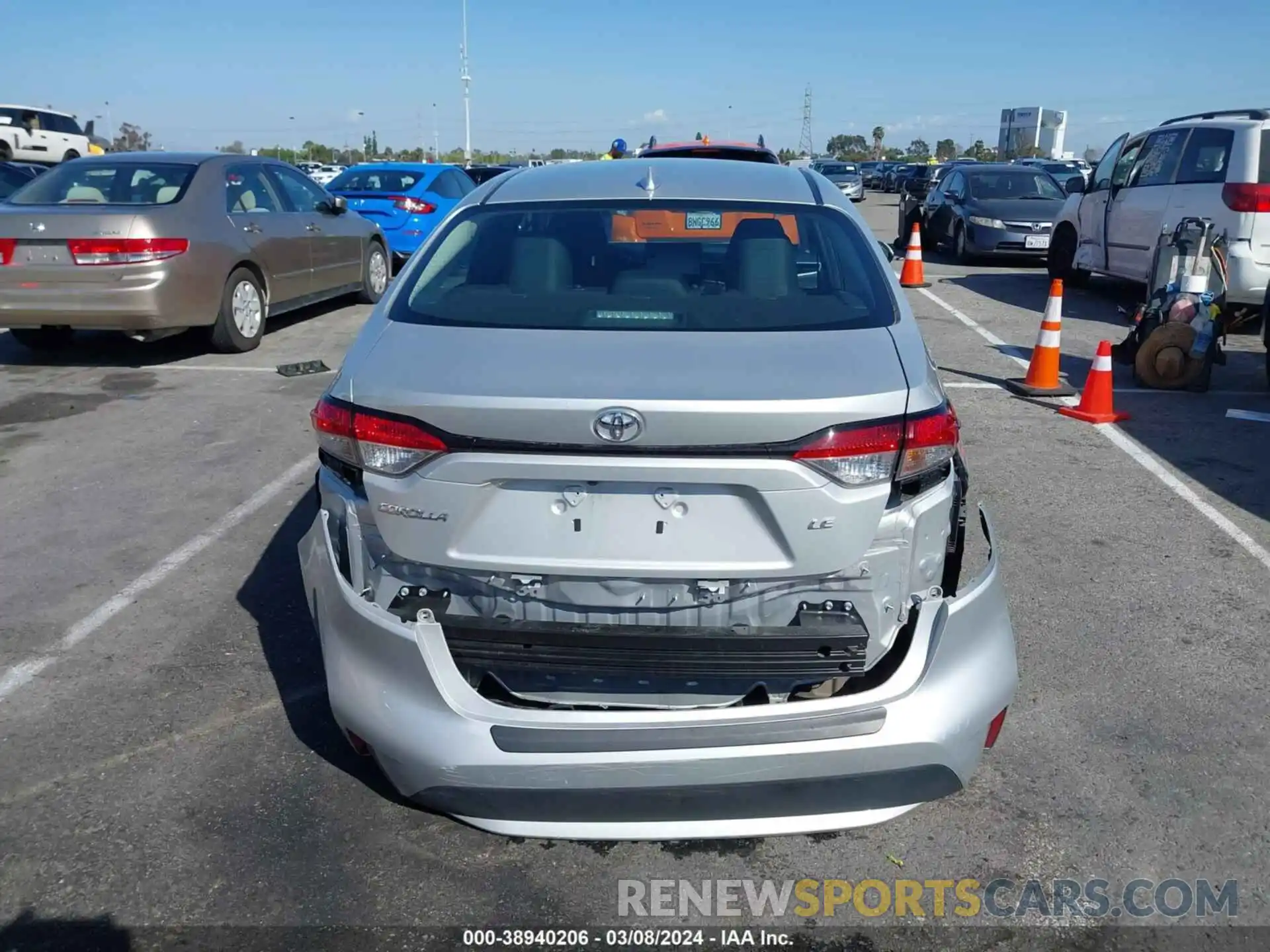 16 Photograph of a damaged car 5YFEPMAE5NP387967 TOYOTA COROLLA 2022