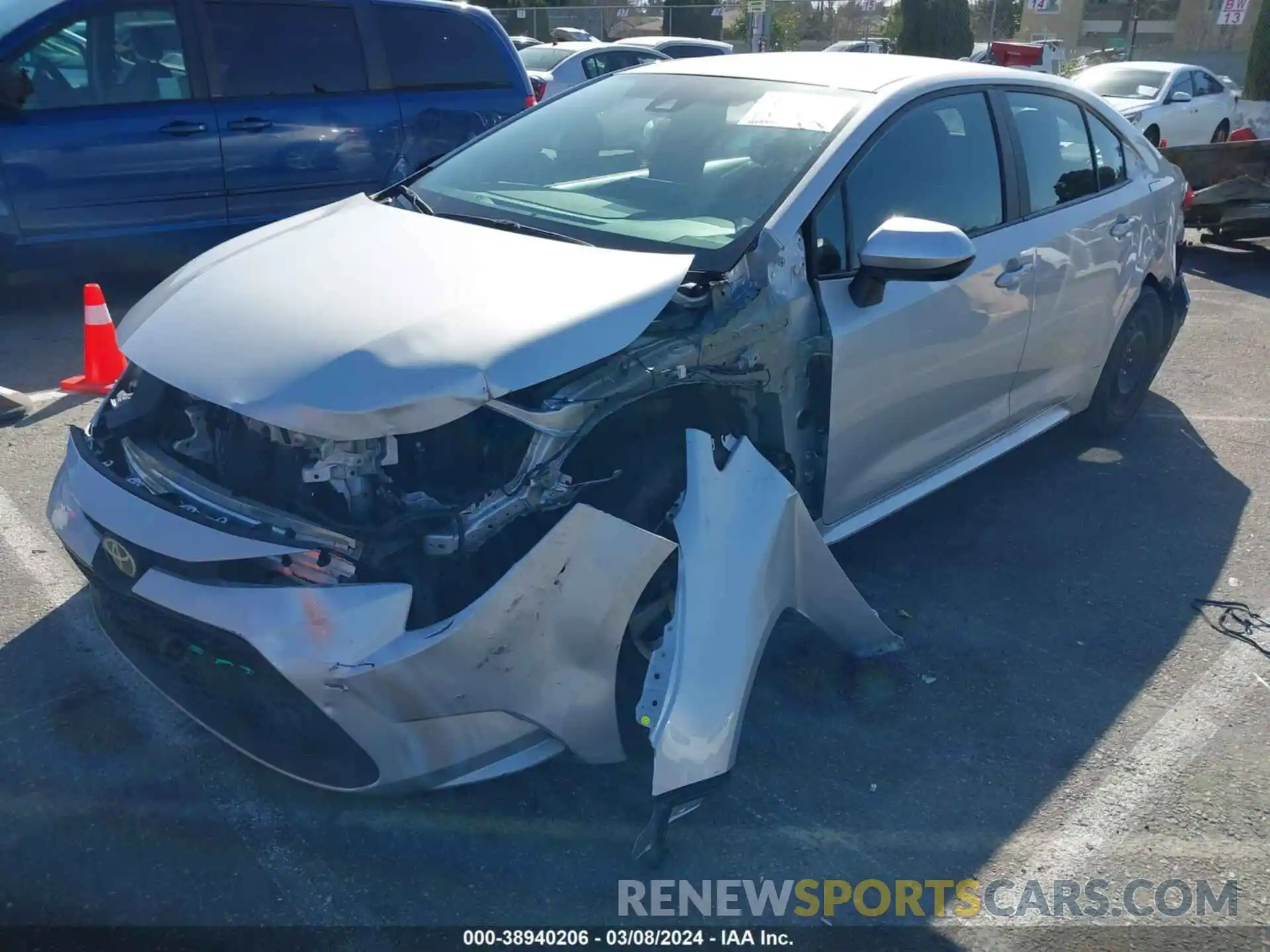 5 Photograph of a damaged car 5YFEPMAE5NP387967 TOYOTA COROLLA 2022