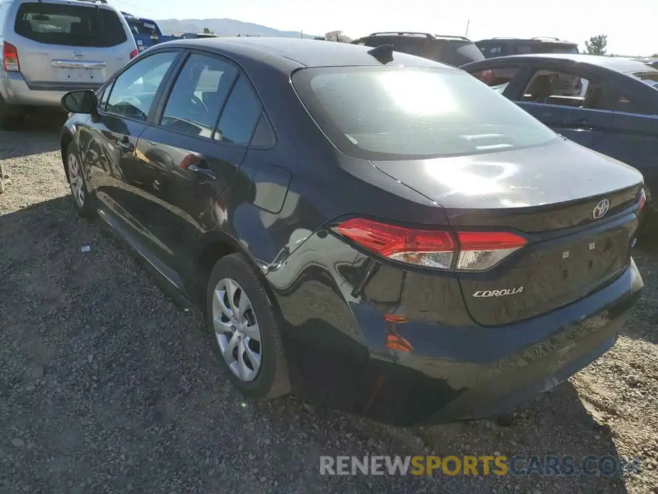 3 Photograph of a damaged car 5YFEPMAE6NP271709 TOYOTA COROLLA 2022