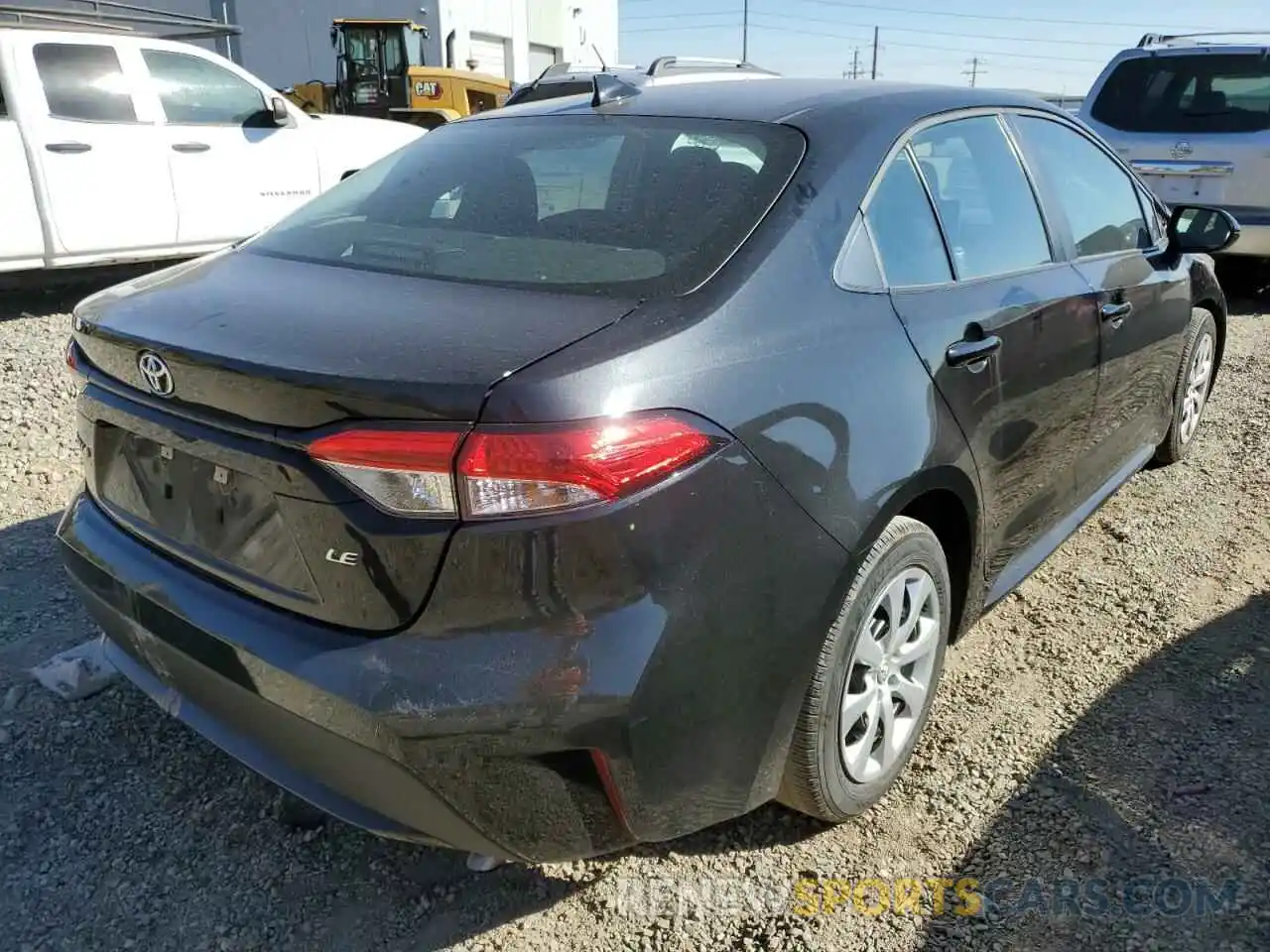 4 Photograph of a damaged car 5YFEPMAE6NP271709 TOYOTA COROLLA 2022