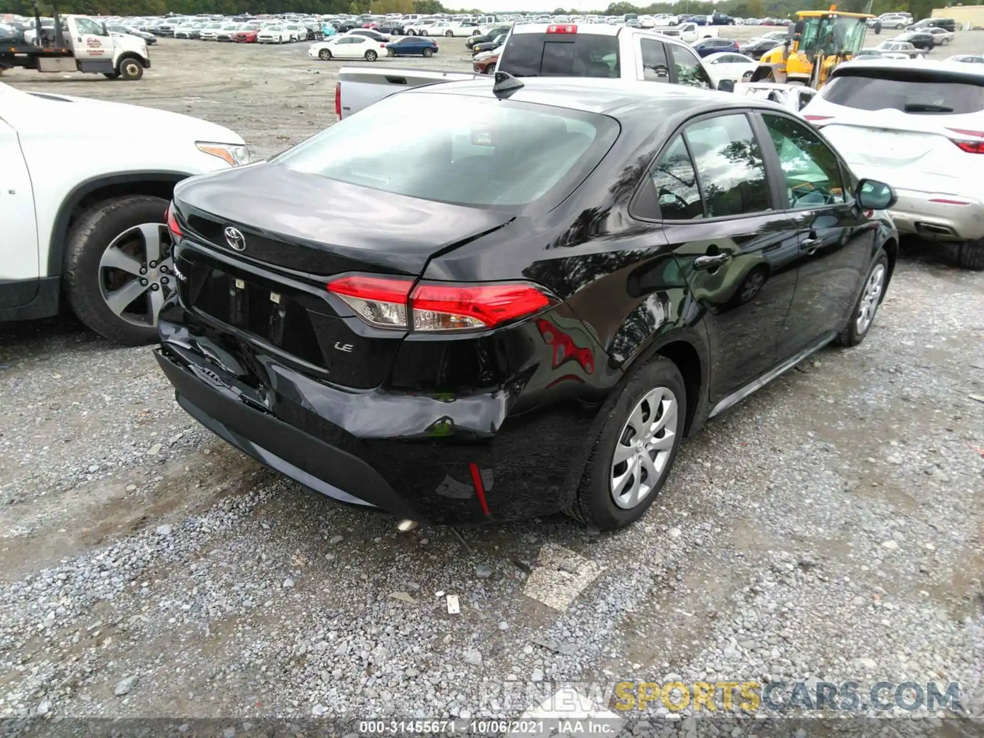 4 Photograph of a damaged car 5YFEPMAE6NP272942 TOYOTA COROLLA 2022