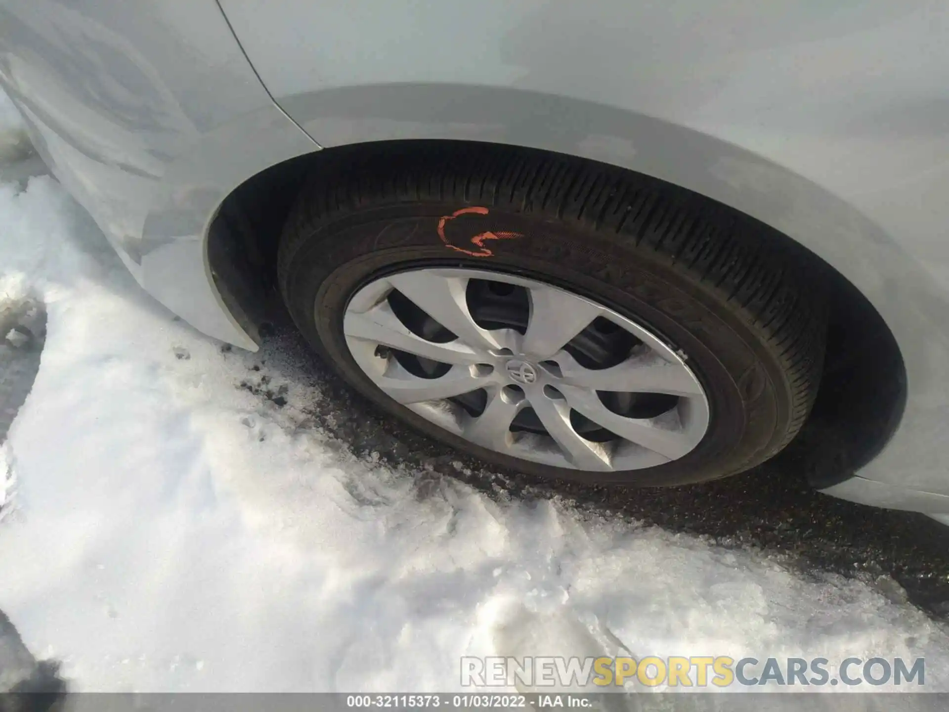 12 Photograph of a damaged car 5YFEPMAE6NP274514 TOYOTA COROLLA 2022