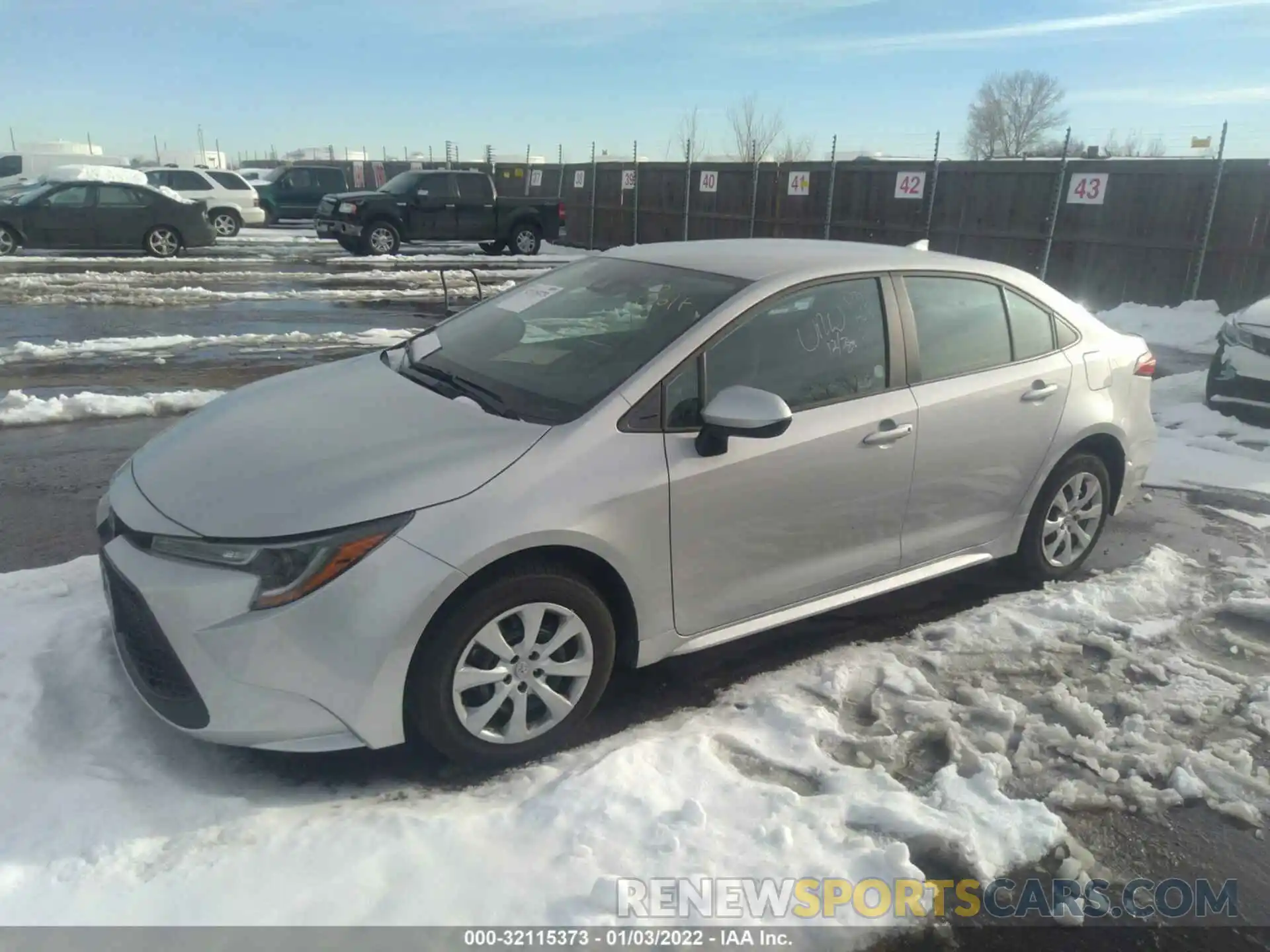 2 Photograph of a damaged car 5YFEPMAE6NP274514 TOYOTA COROLLA 2022