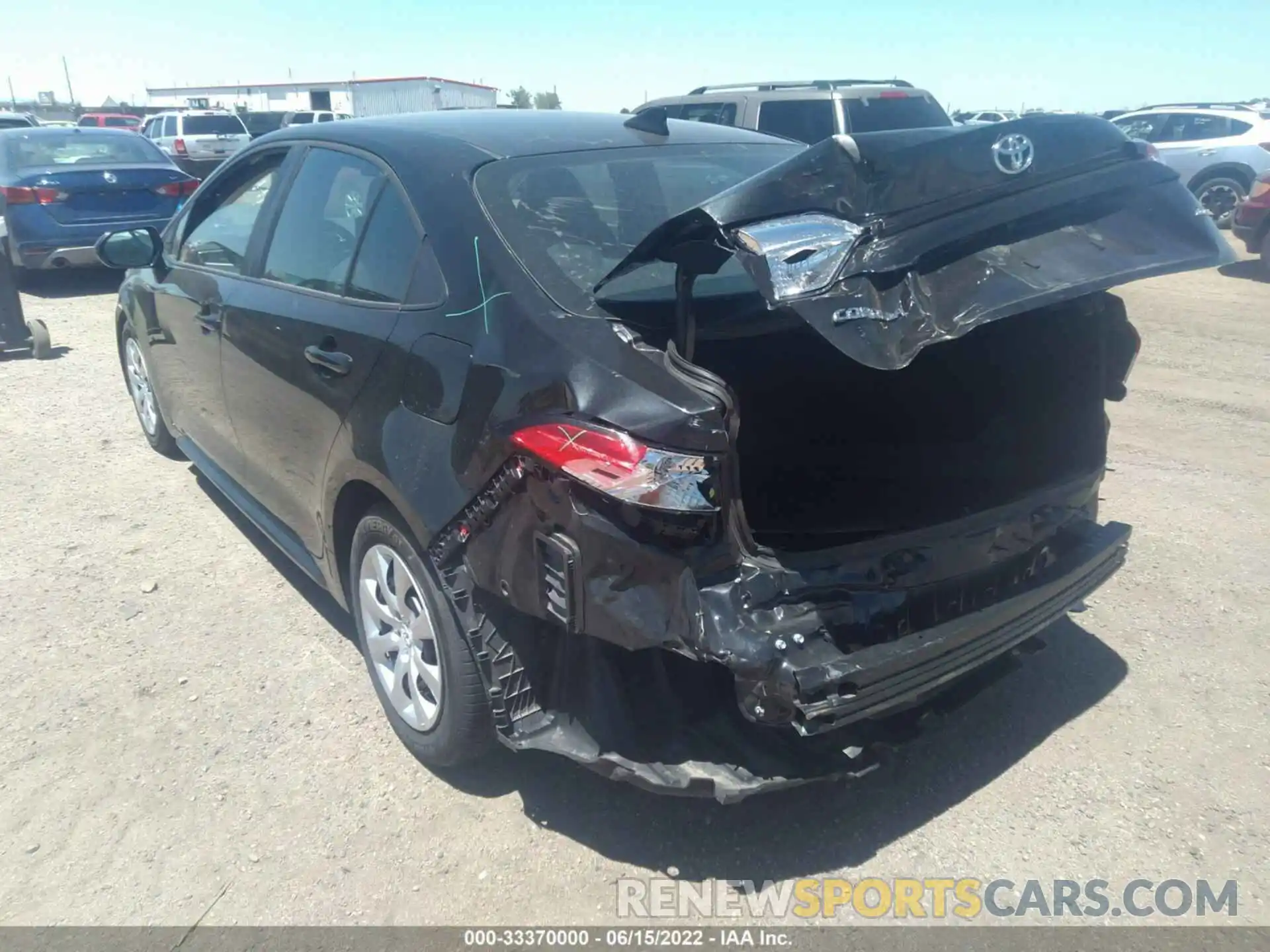 6 Photograph of a damaged car 5YFEPMAE6NP280636 TOYOTA COROLLA 2022