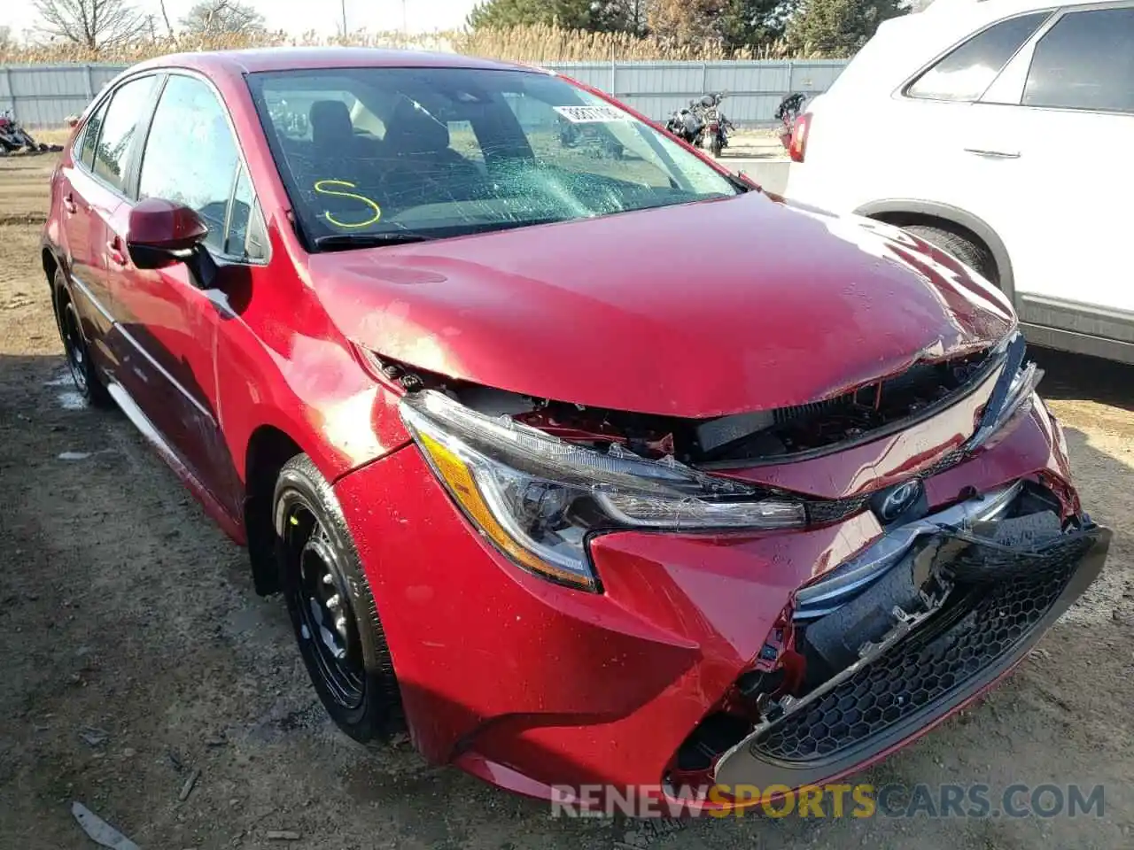 1 Photograph of a damaged car 5YFEPMAE6NP284055 TOYOTA COROLLA 2022