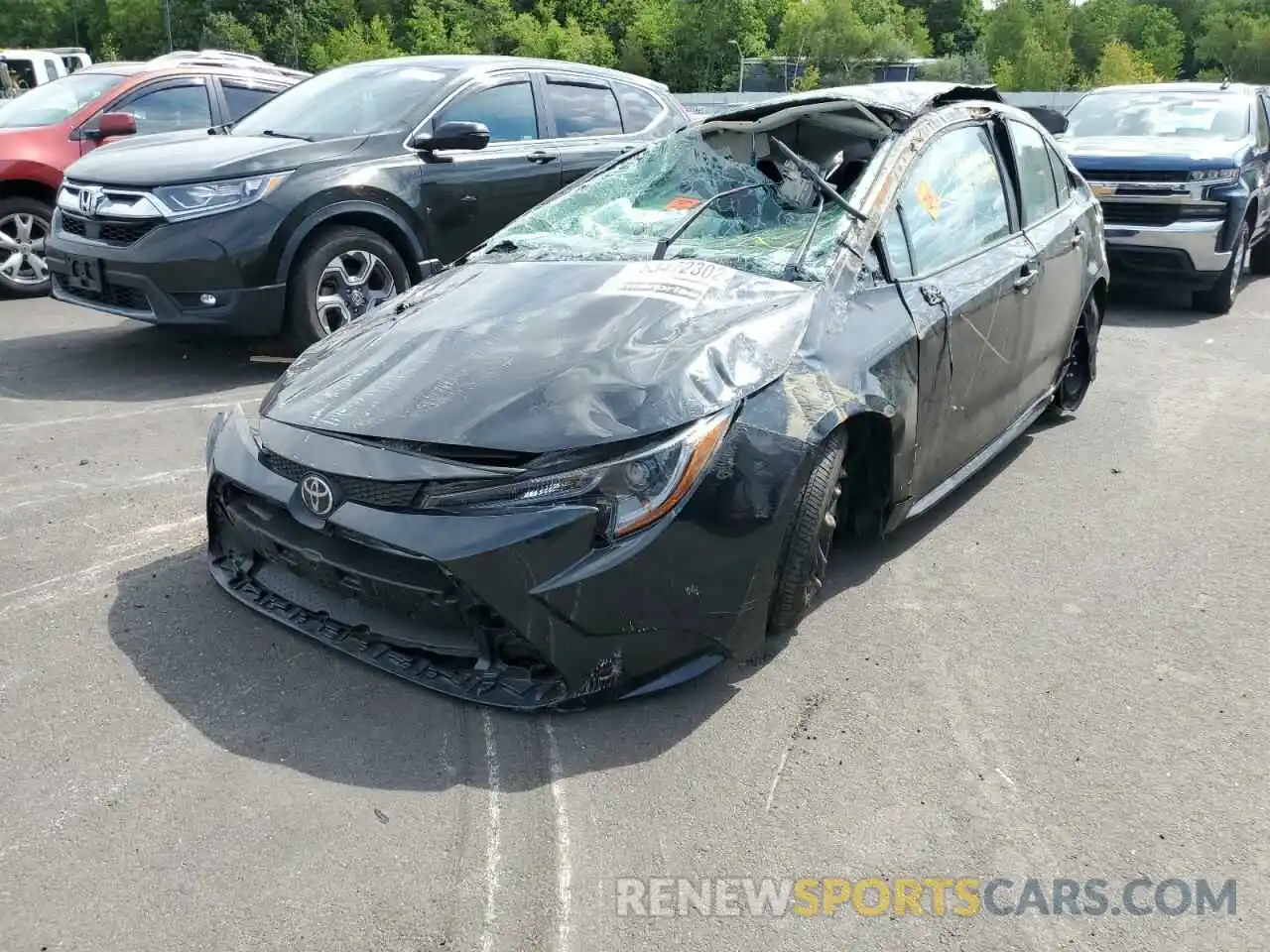 2 Photograph of a damaged car 5YFEPMAE6NP288705 TOYOTA COROLLA 2022