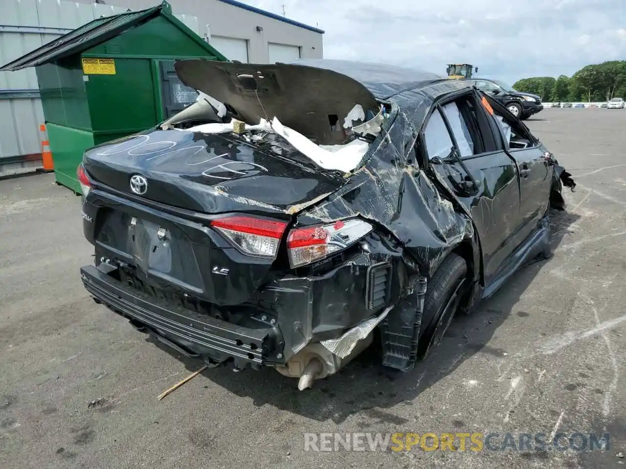 4 Photograph of a damaged car 5YFEPMAE6NP288705 TOYOTA COROLLA 2022